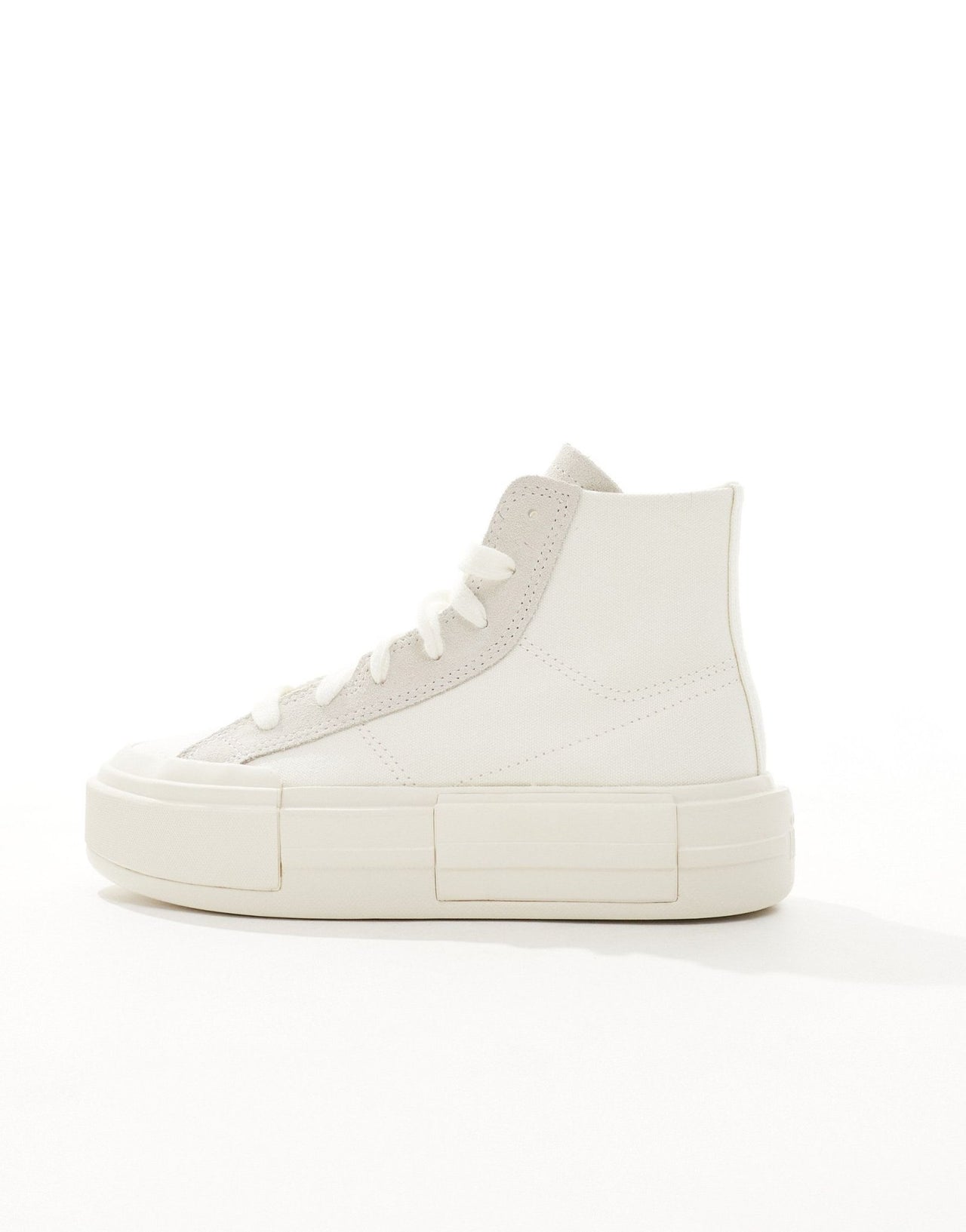 Converse Chuck Taylor All Star Cruise Hi platform trainers in off-white - ASOS Sample Sale