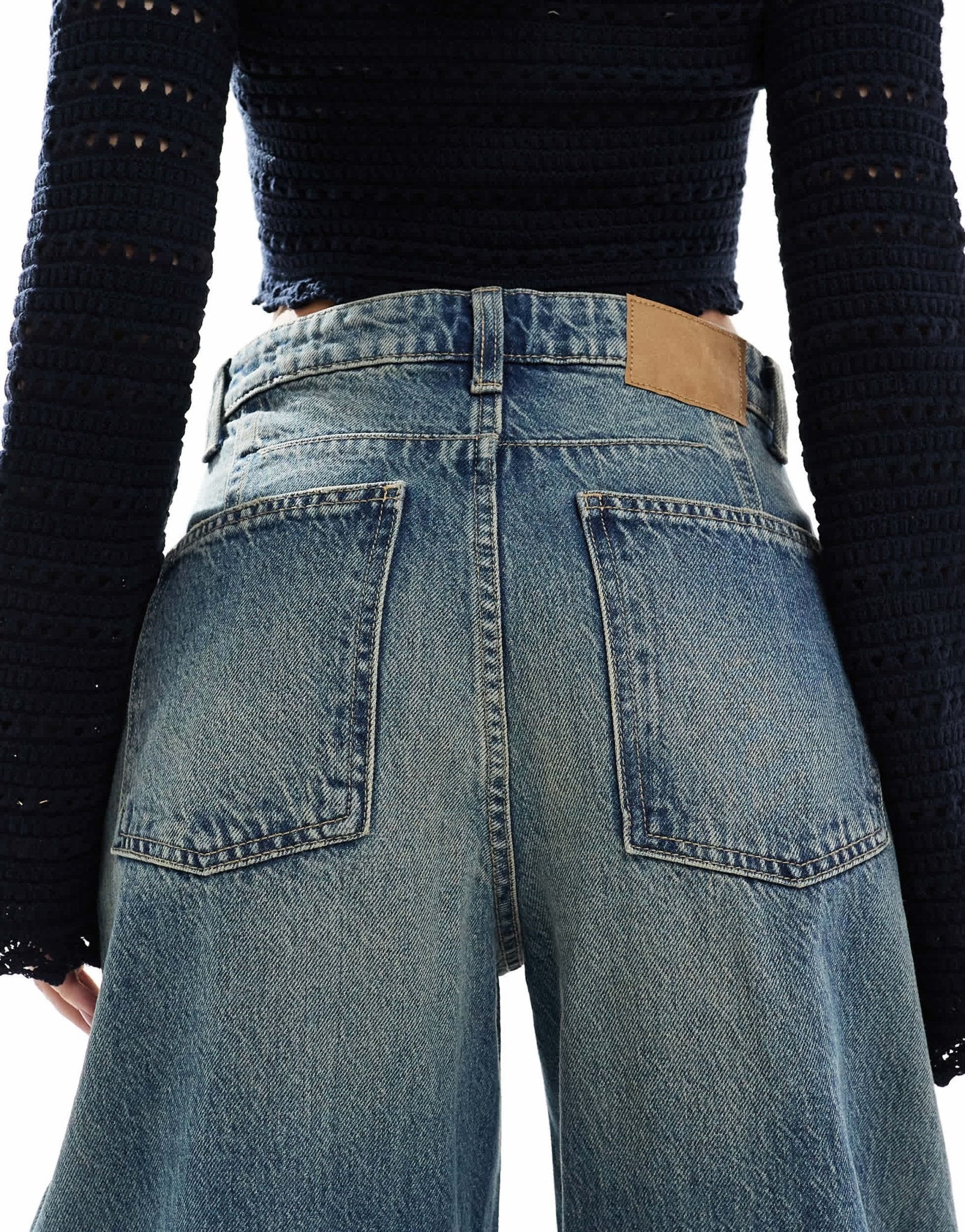 Cotton On Barrel jean in blue - ASOS Sample Sale