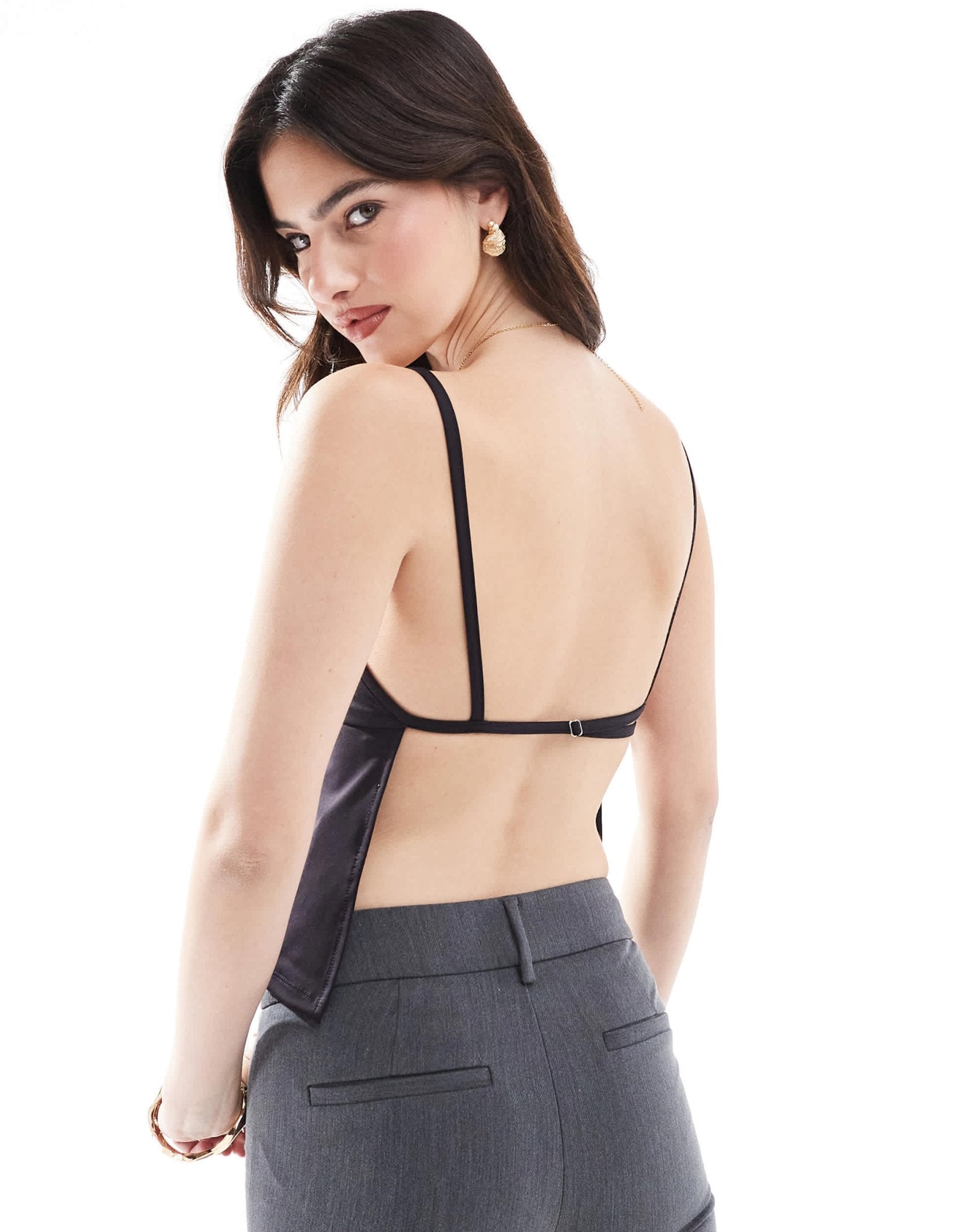 Cotton On blair open back cami top in black - ASOS Sample Sale
