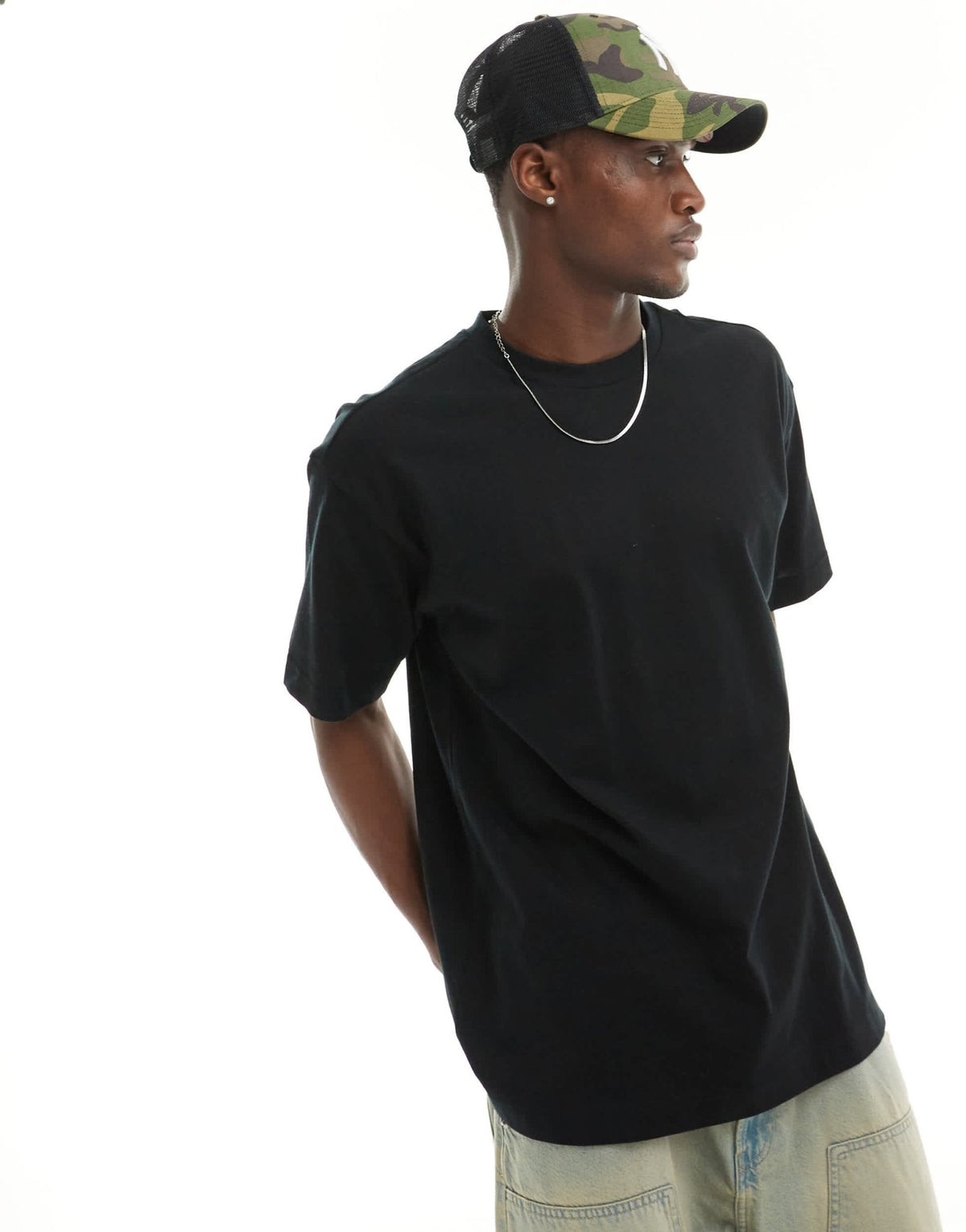 Cotton On box fit plain t-shirt in black - ASOS Sample Sale