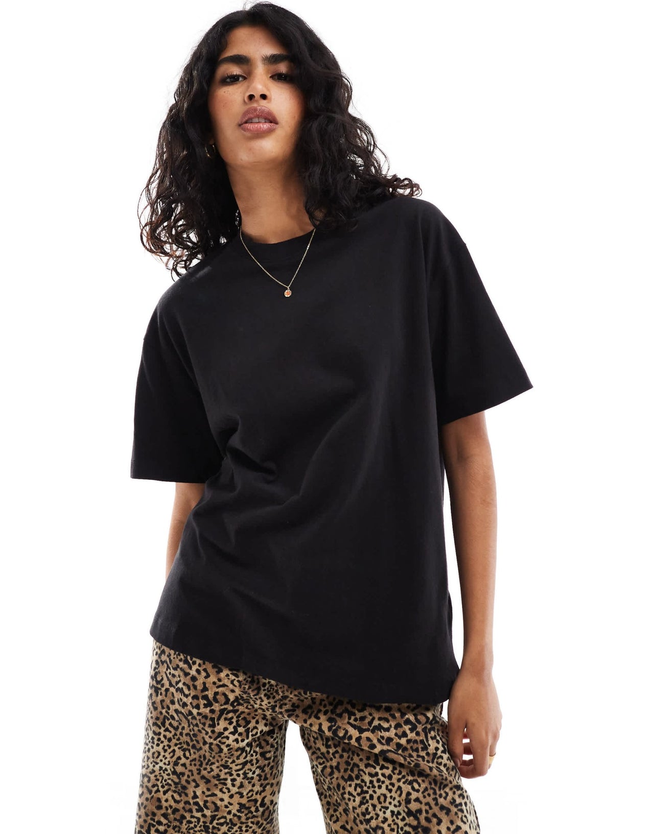 Cotton On boxy oversized t-shirt in black - ASOS Sample Sale