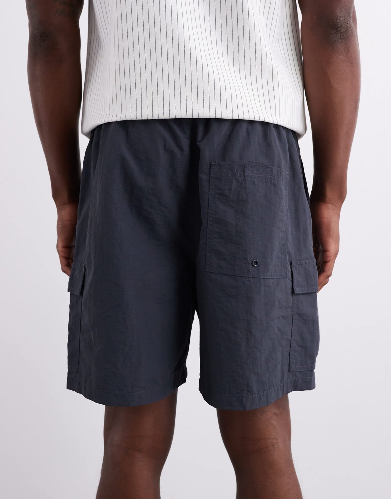 Cotton On cargo short in washed black - ASOS Sample Sale