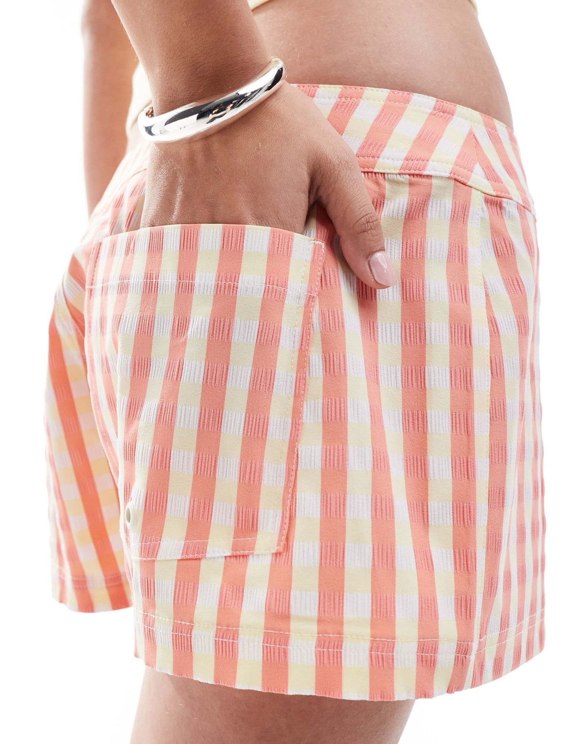 Cotton On crinkle board shorts in pink gingham - ASOS Sample Sale