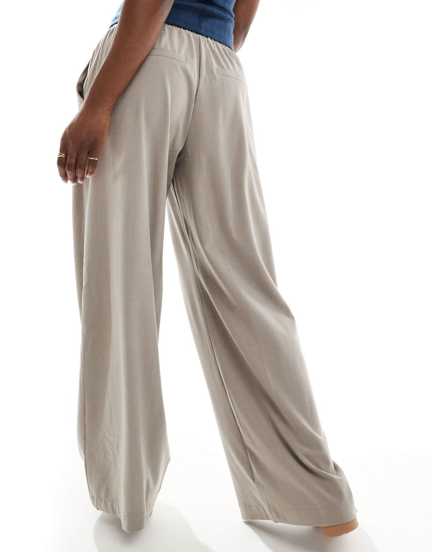 Cotton On Luis pull on suiting pant in taupe marle - ASOS Sample Sale