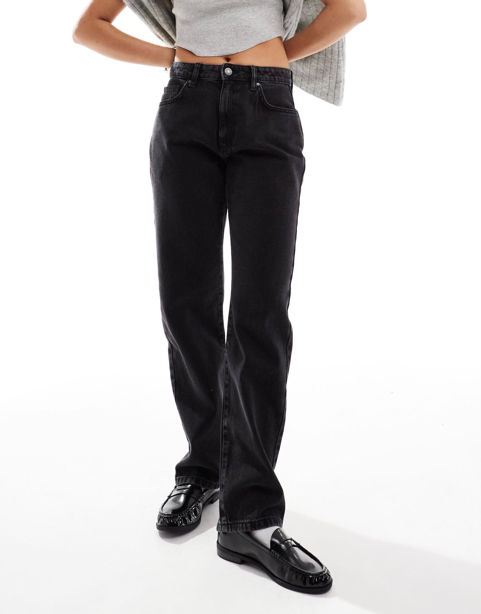 Cotton On original straight leg jeans in graphite black denim - ASOS Sample Sale