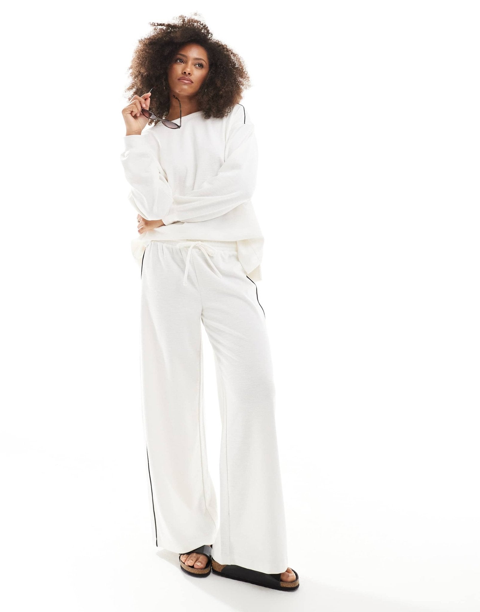 Cotton On ribbed long sleeve beach top in white - ASOS Sample Sale