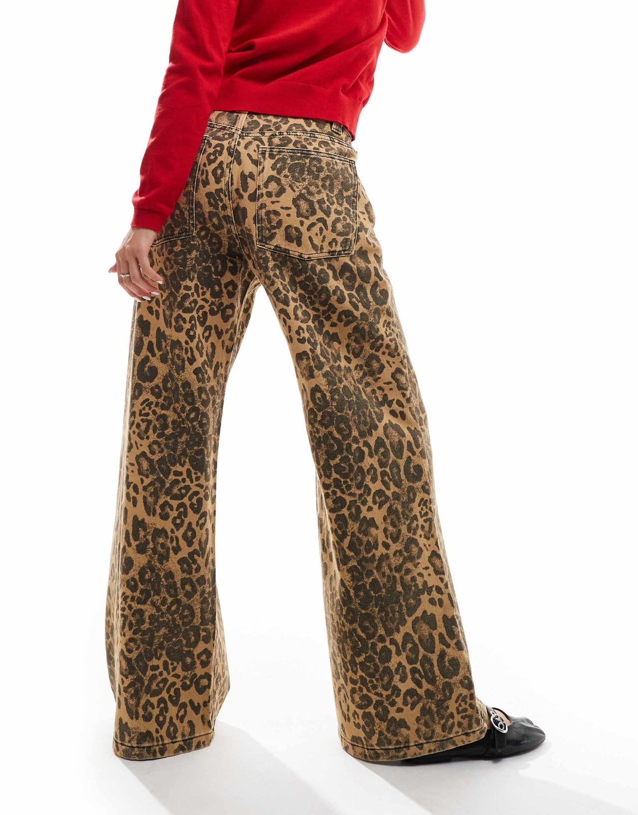 Cotton On wide leg relaxed jeans in leopard print denim - ASOS Sample Sale