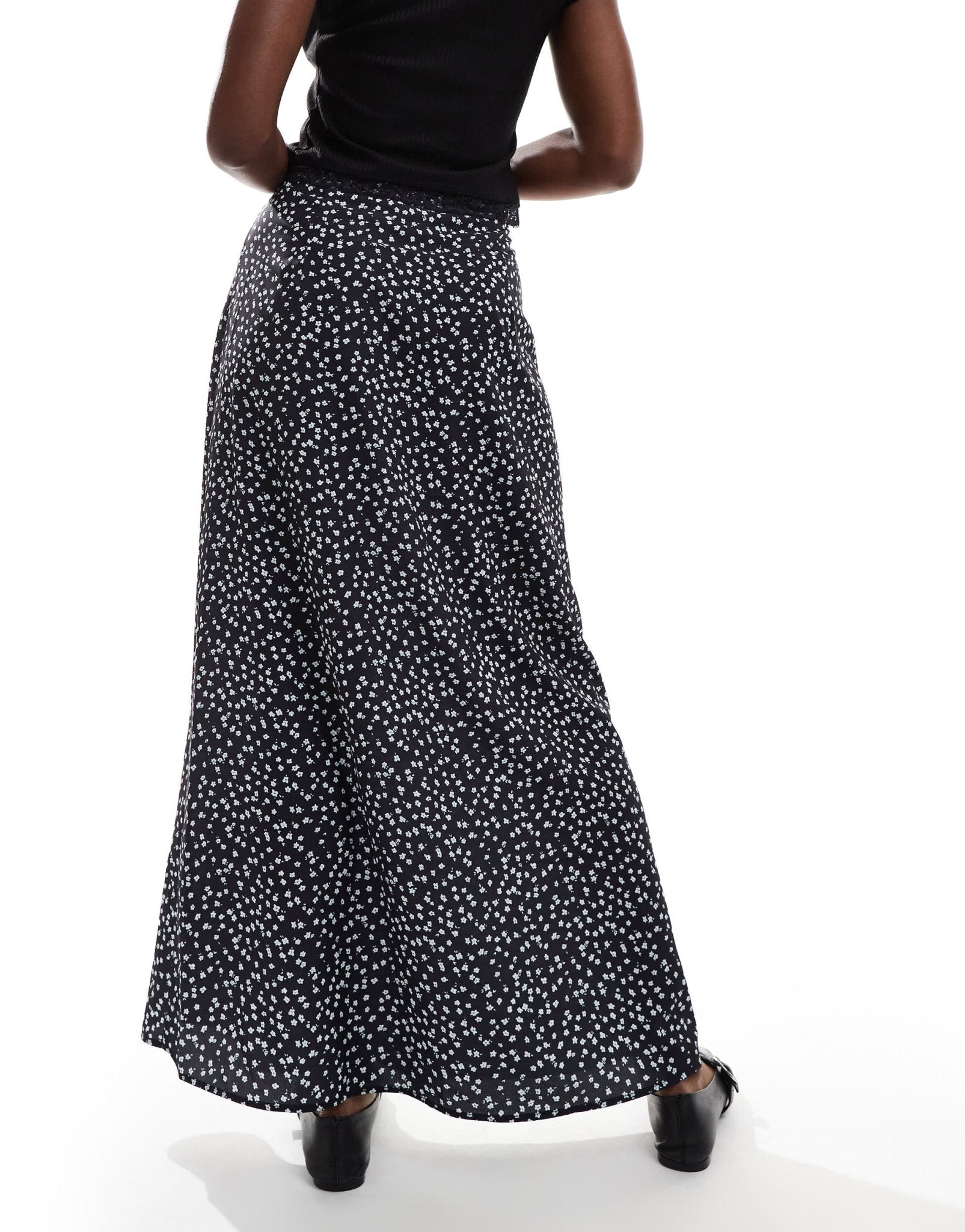 Daisy Street button down maxi skirt in black ditsy floral - ASOS Sample Sale