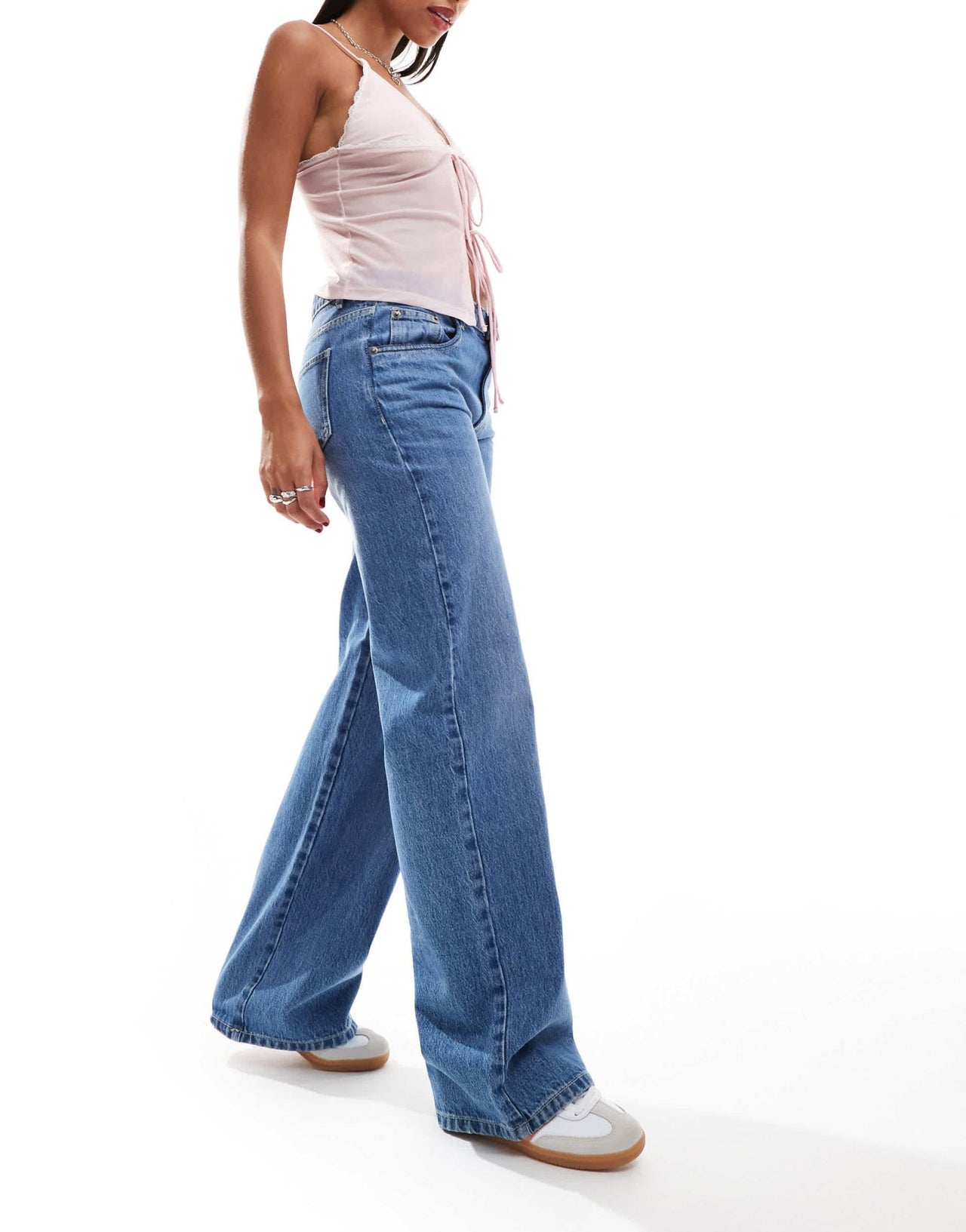 Daisy Street low rise boyfriend jeans in mid wash blue denim - ASOS Sample Sale