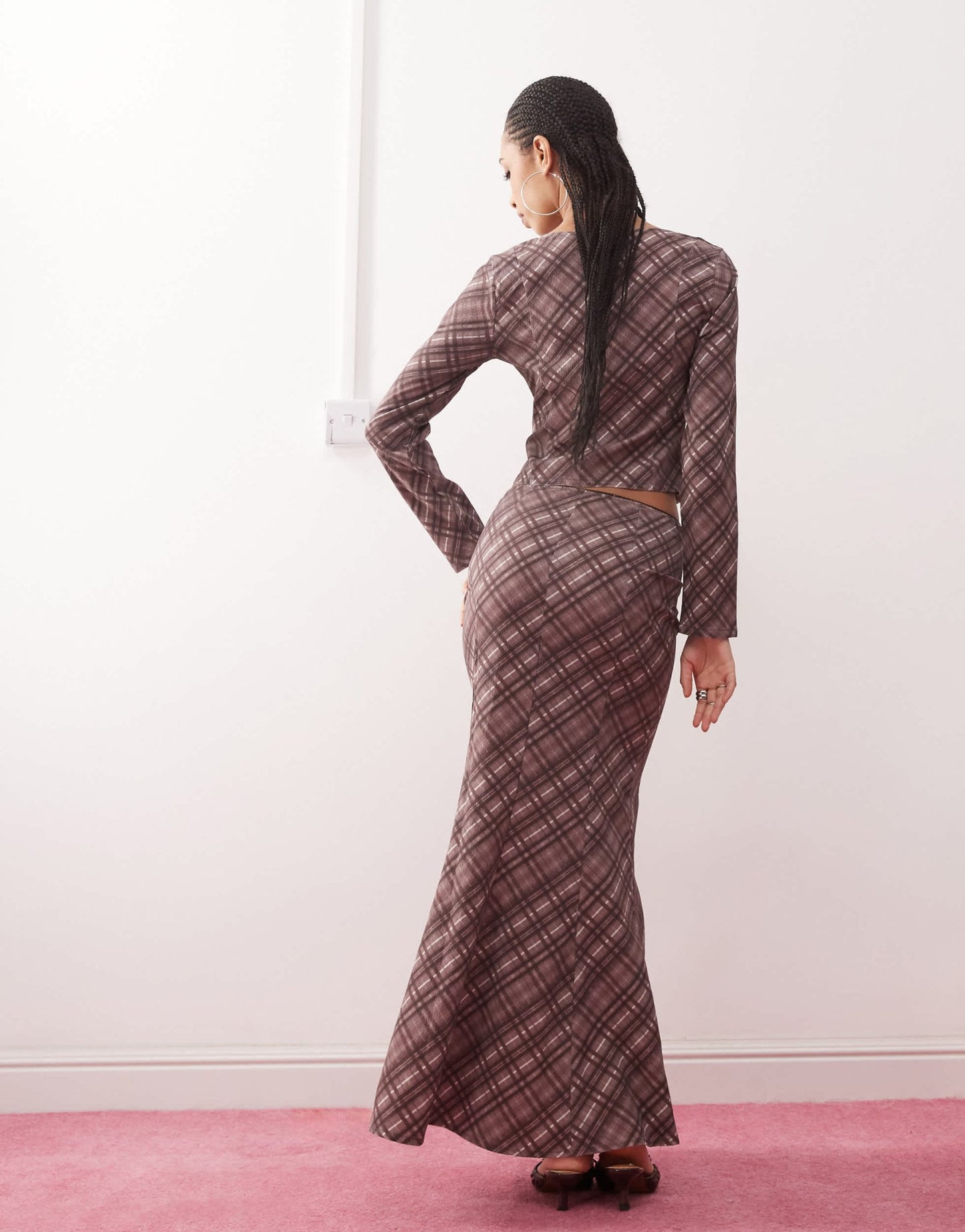 Daisy Street midaxi low rise skirt in burgundy check co - ord - ASOS Sample Sale