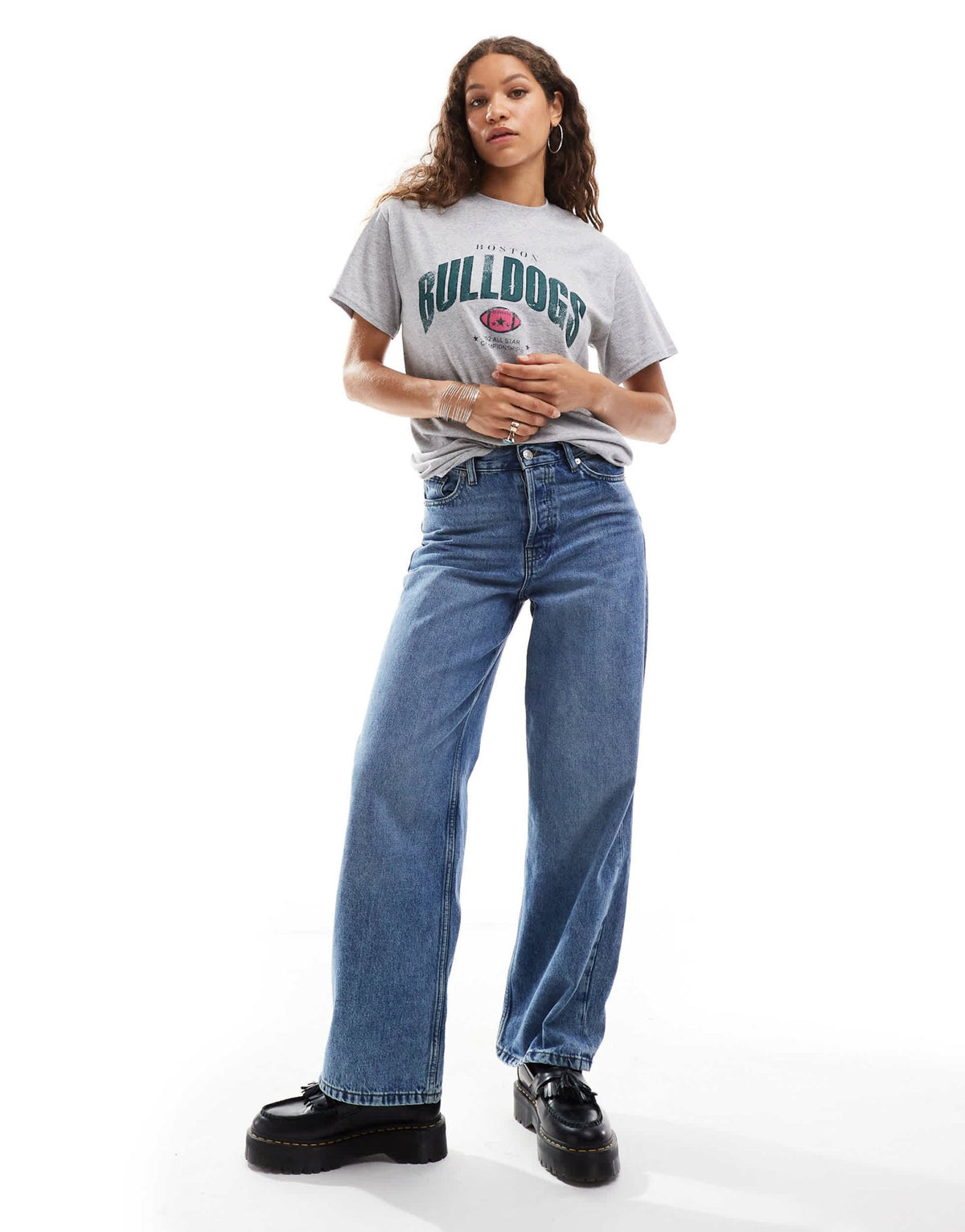 Daisy Street oversized t-shirt in grey with bulldogs graphic - ASOS Sample Sale