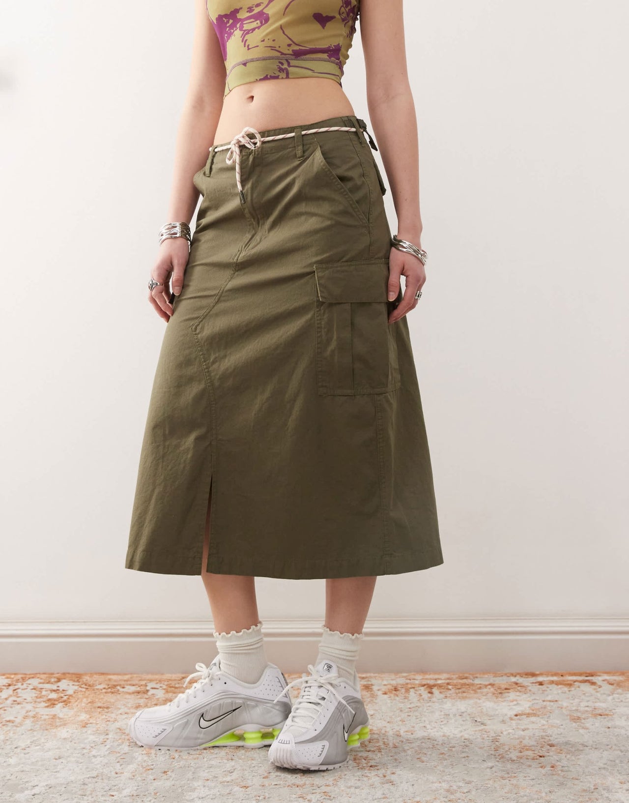 Deus Ex Machina arts & crafts cargo skirt in green - ASOS Sample Sale