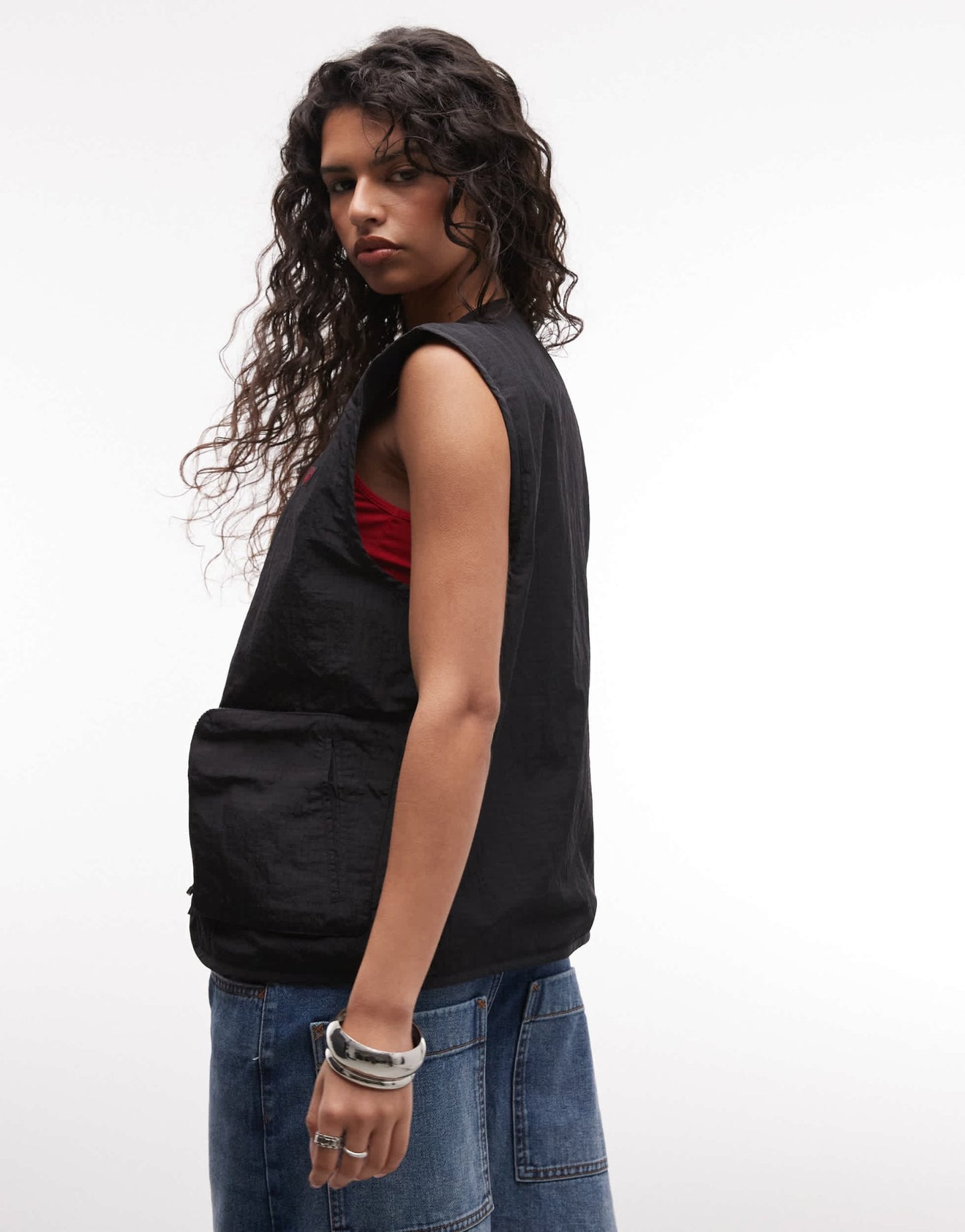 Deus Ex Machina paper street vest in black - ASOS Sample Sale
