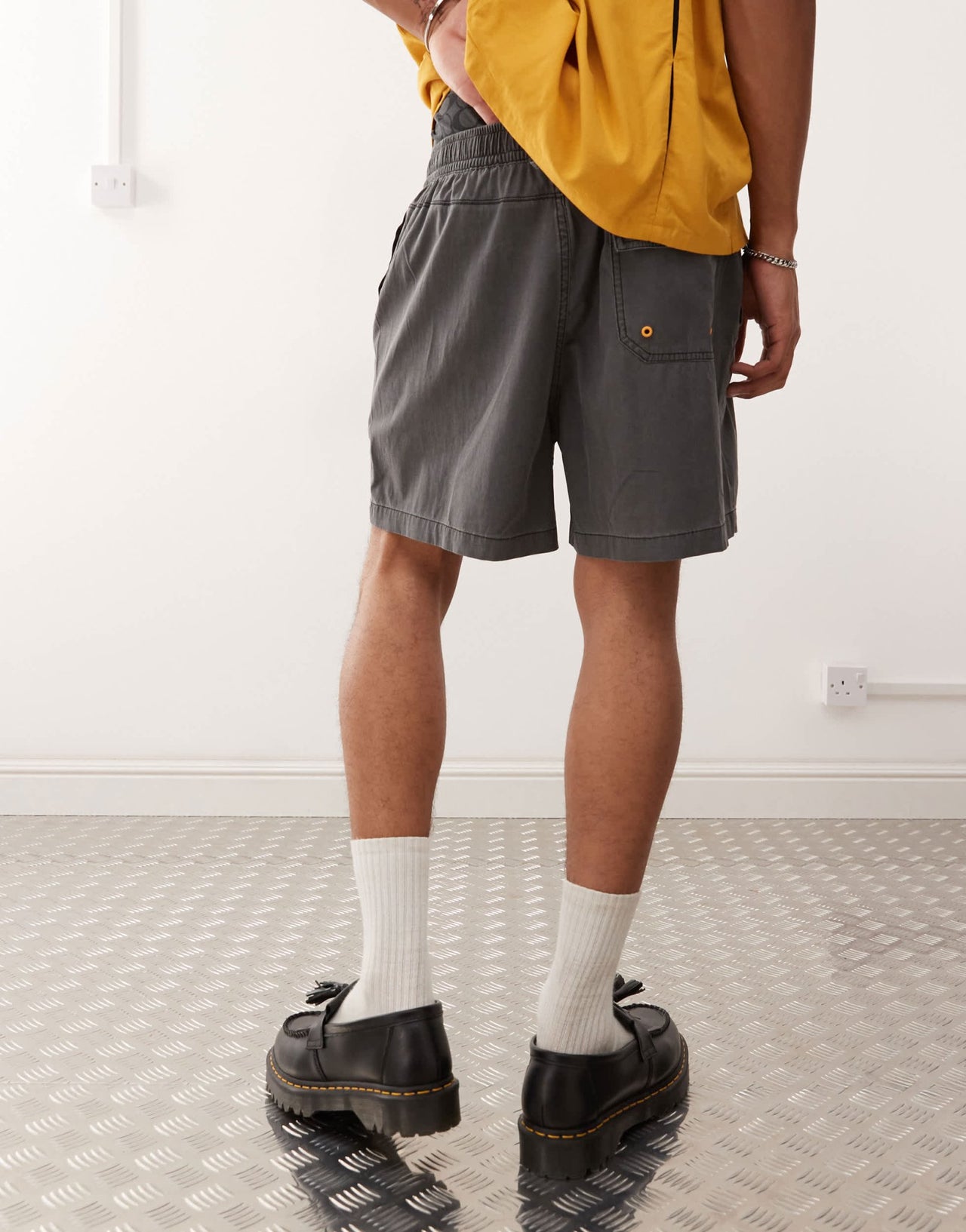 Deus Ex Machina sandbar acid wash shorts in grey - ASOS Sample Sale