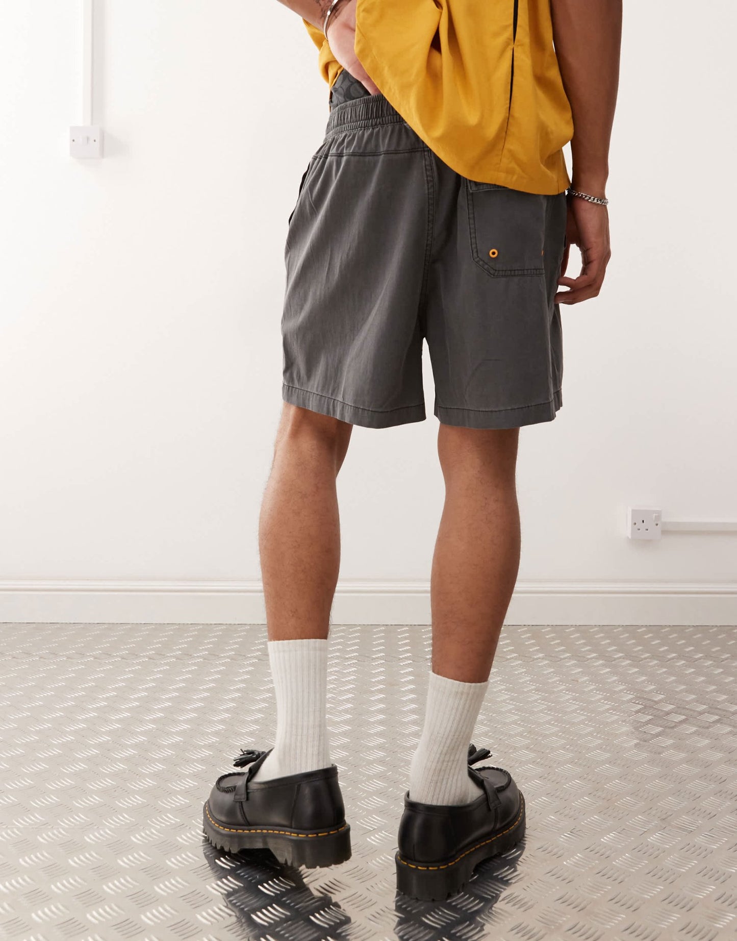 Deus Ex Machina sandbar acid wash shorts in grey - ASOS Sample Sale