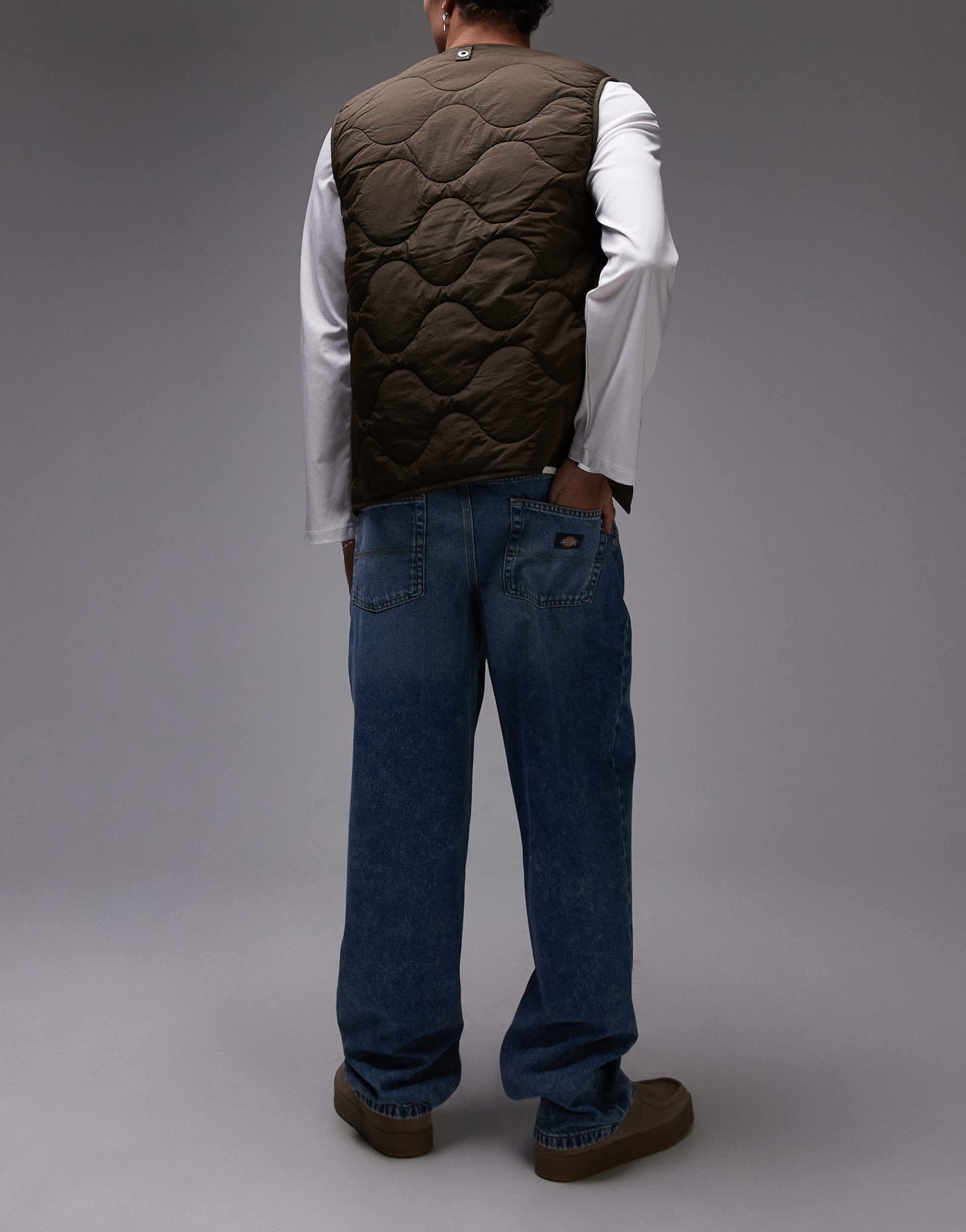 Dickies garyville regular fit denim jeans in rinsed blue with fade - ASOS Sample Sale