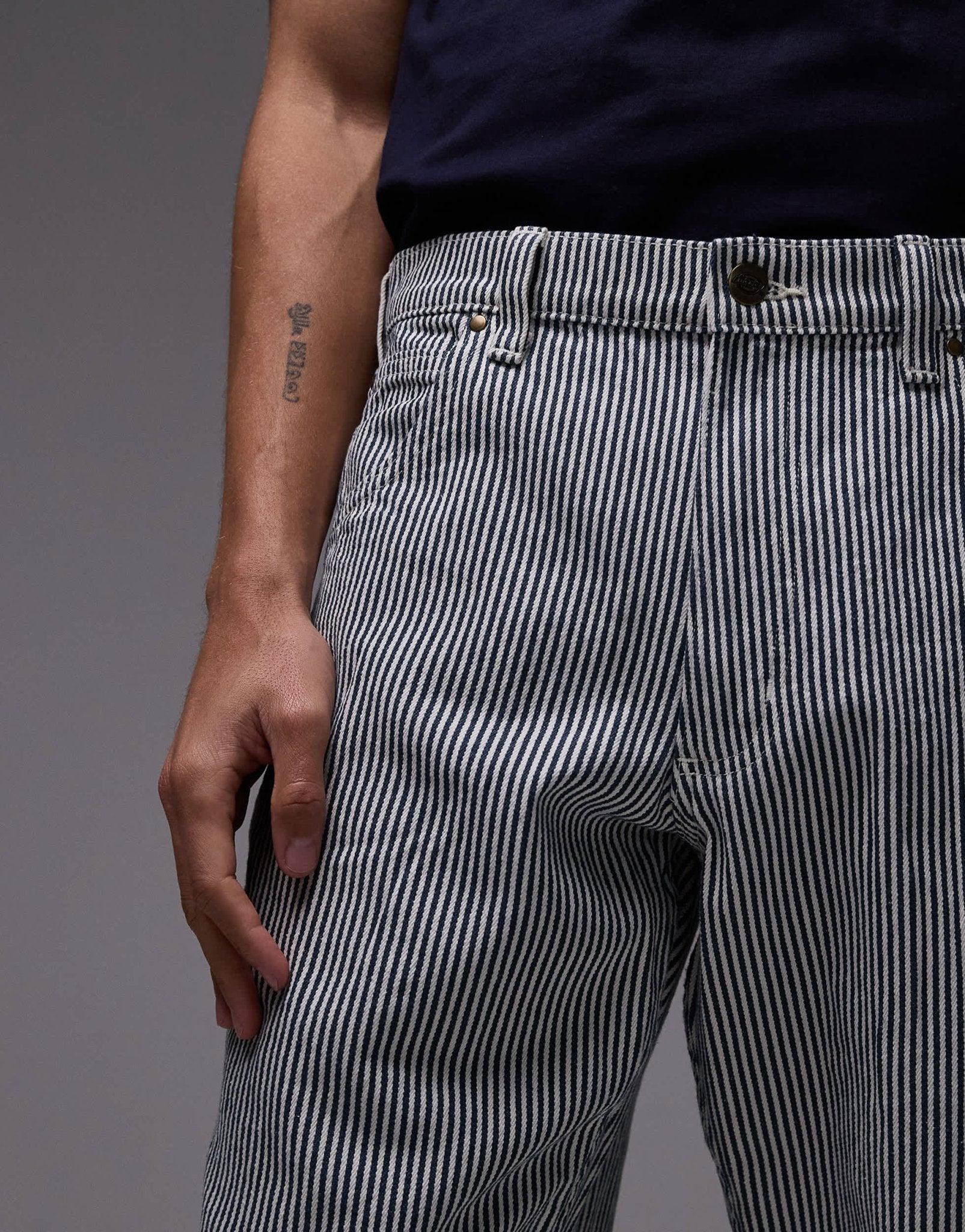 Dickies garyville regular fit hickory stipe trousers in blue - ASOS Sample Sale