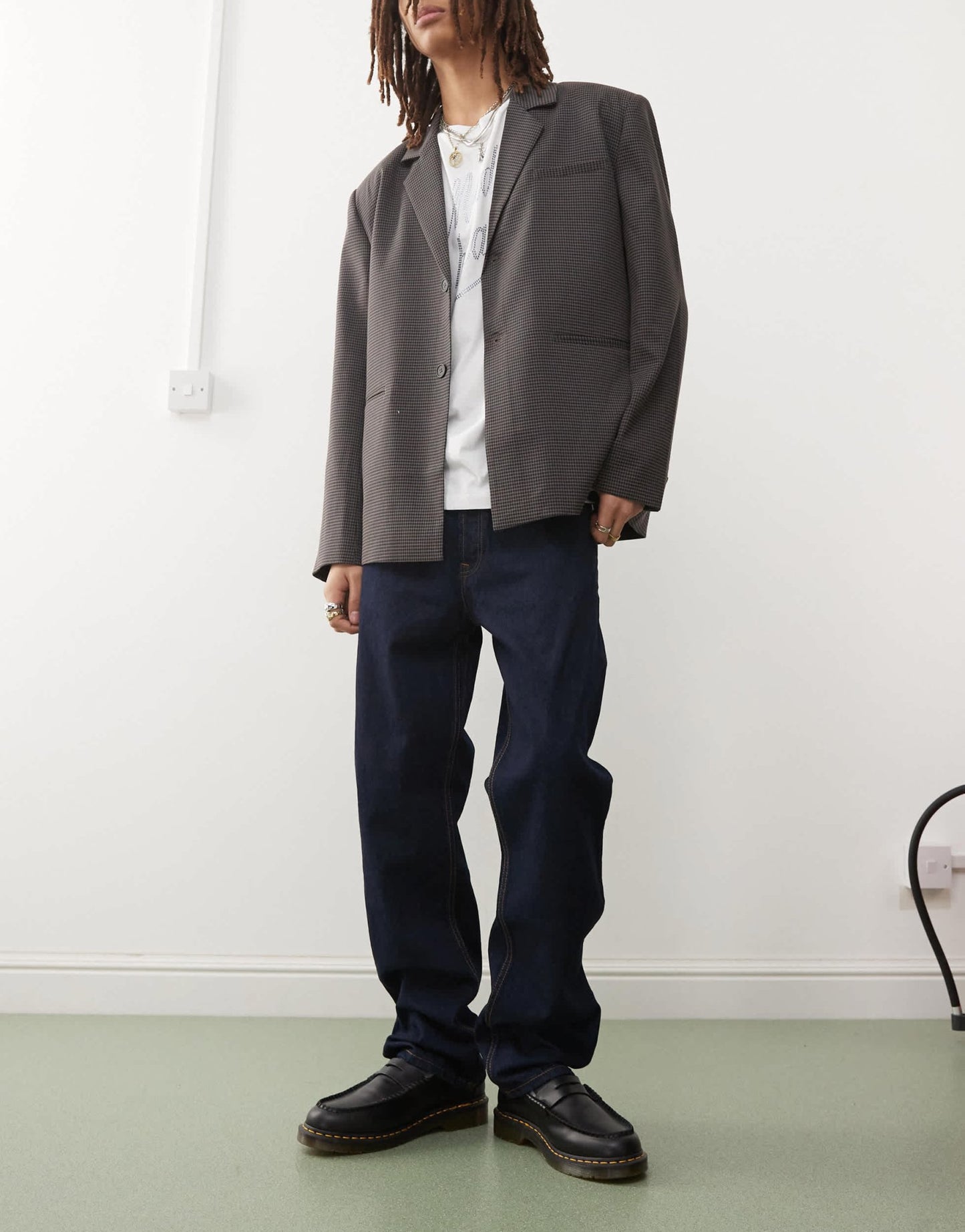 Dr Denim Dash regular fit straight leg in stray rinse - ASOS Sample Sale