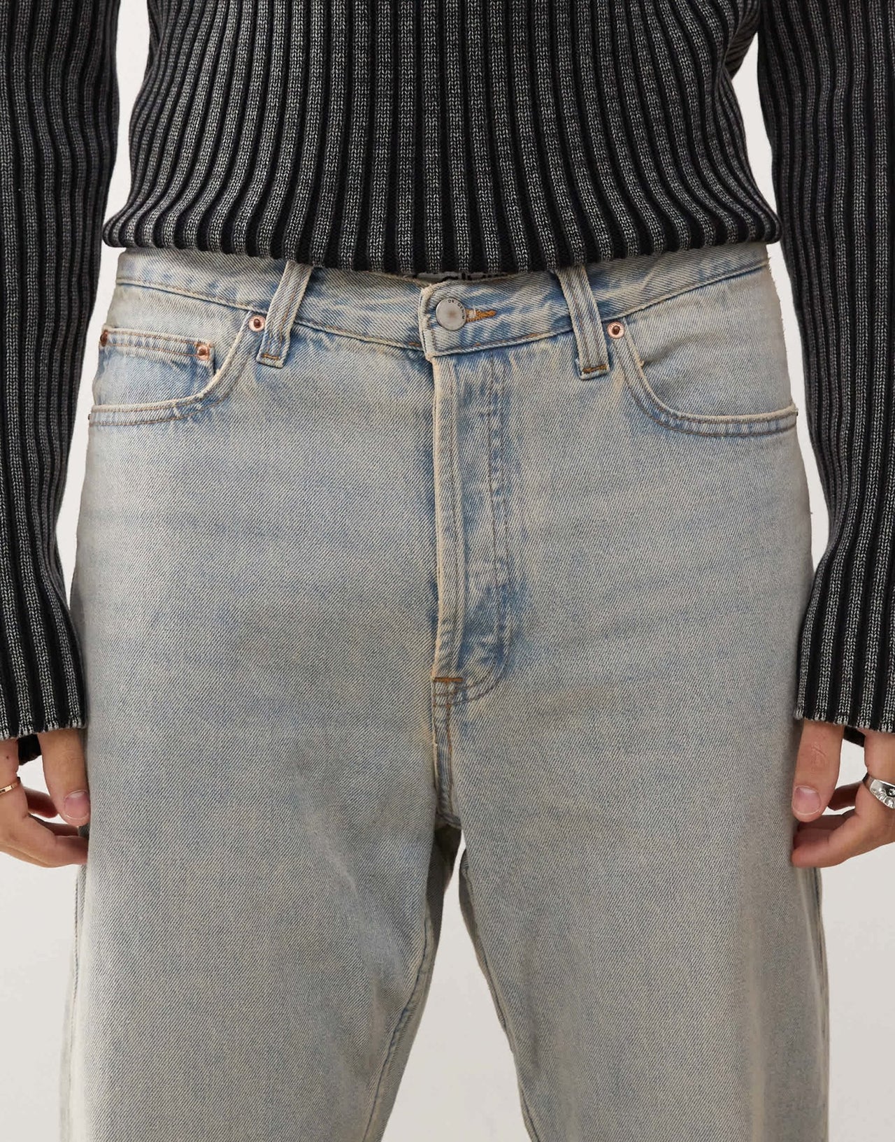 Dr Denim Dash regular fit straight leg jeans in canyon light vintage wash - ASOS Sample Sale
