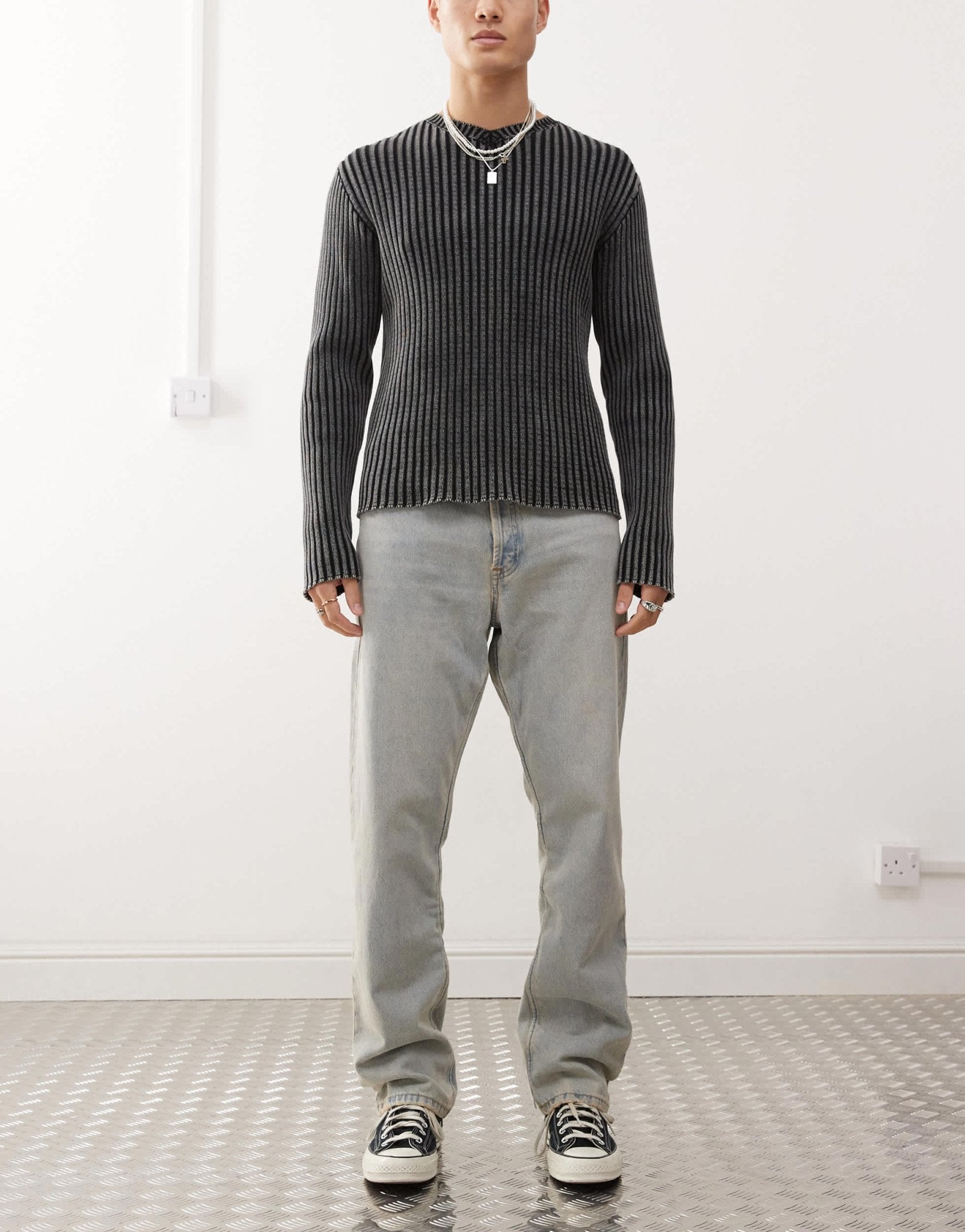 Dr Denim Dash regular fit straight leg jeans in canyon light vintage wash - ASOS Sample Sale