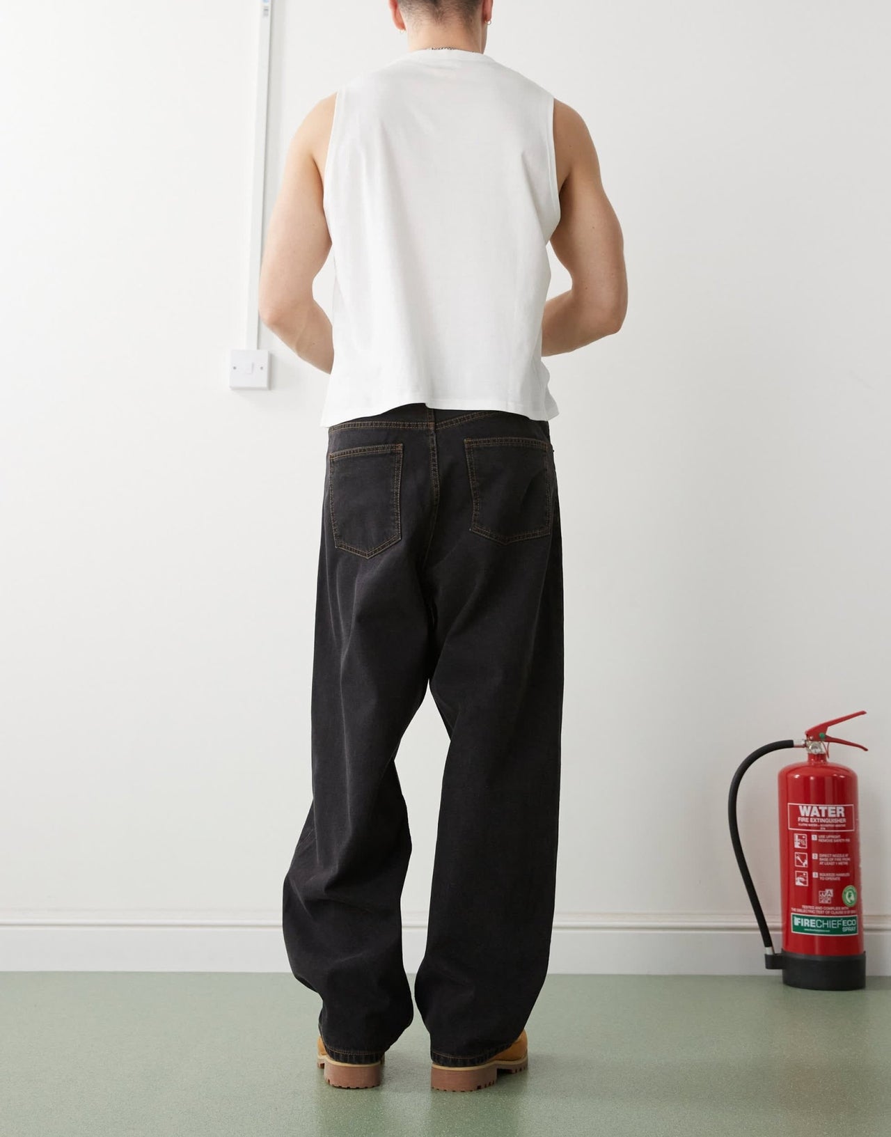 Dr Denim Kobe baggy fit jeans in dust washed black - ASOS Sample Sale