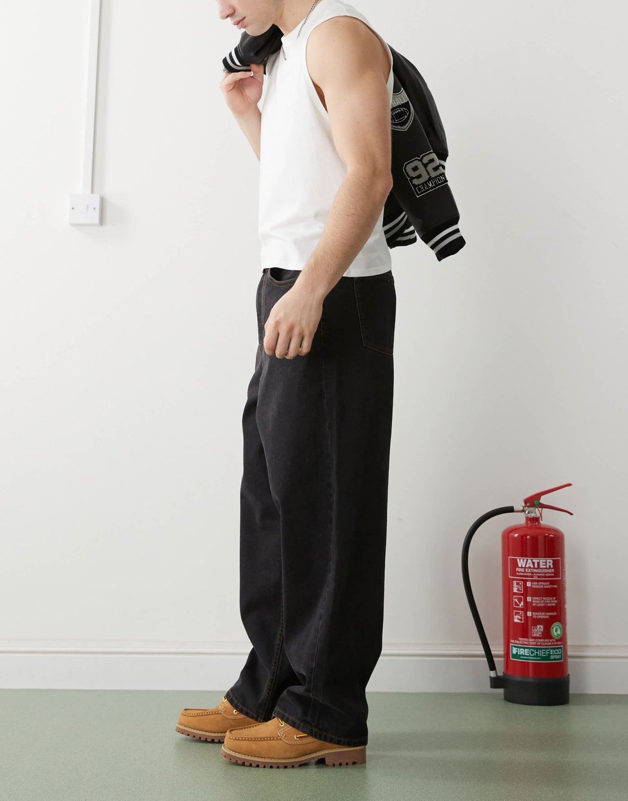 Dr Denim Kobe baggy fit jeans in dust washed black - ASOS Sample Sale