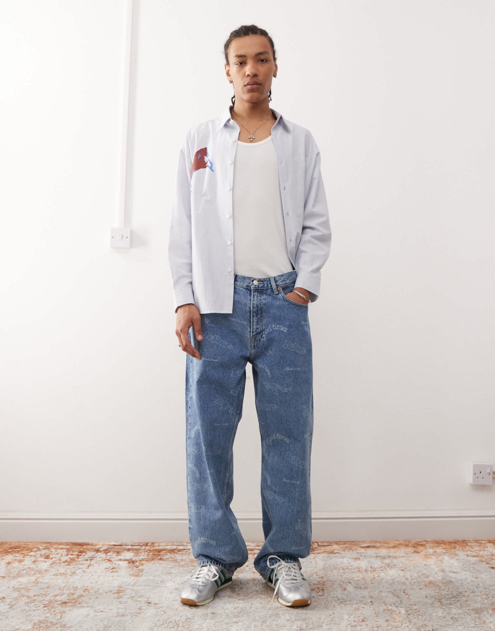 Dr Denim Omar relaxed fit straight leg jeans in retro anniversary print - ASOS Sample Sale