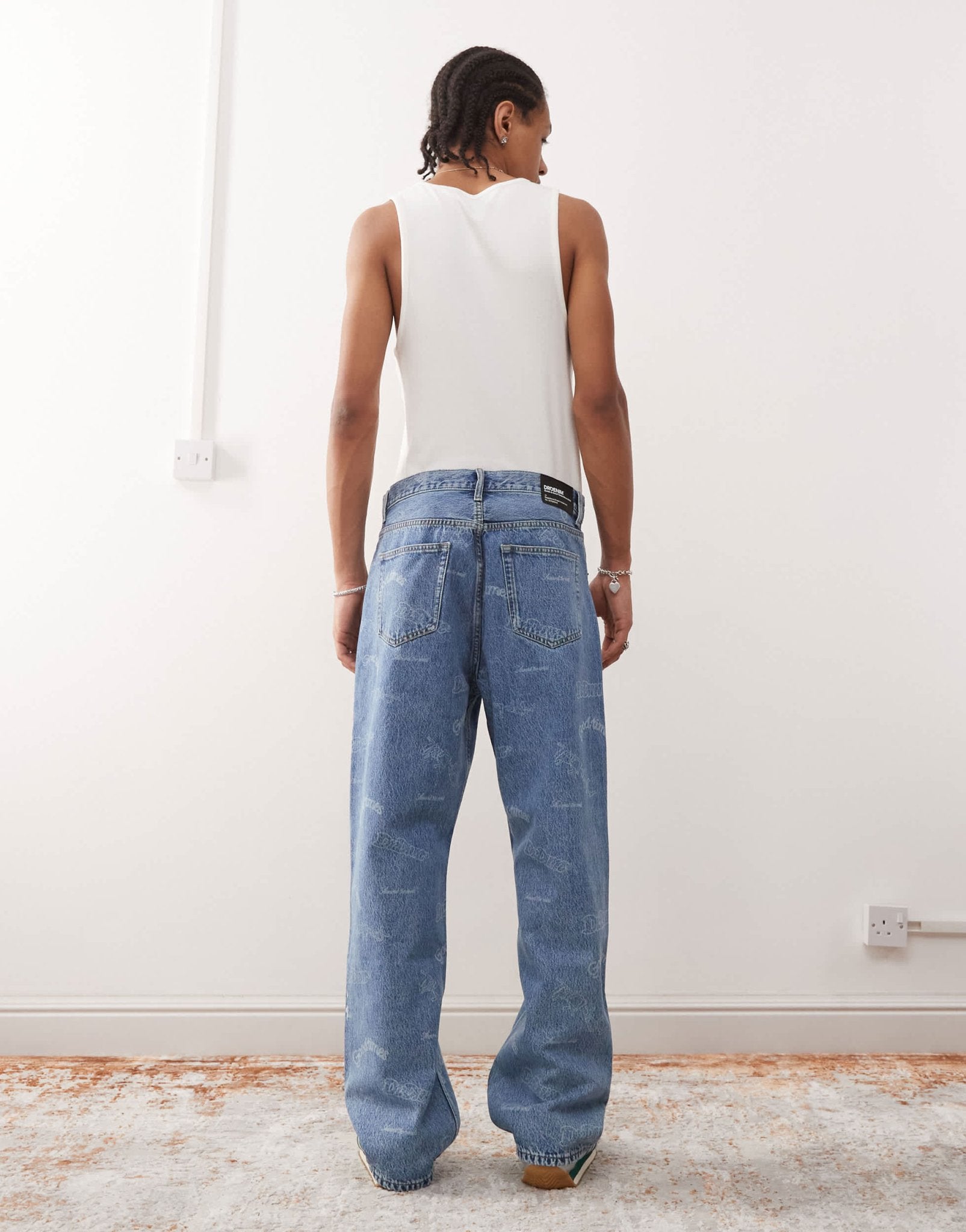 Dr Denim Omar relaxed fit straight leg jeans in retro anniversary print - ASOS Sample Sale