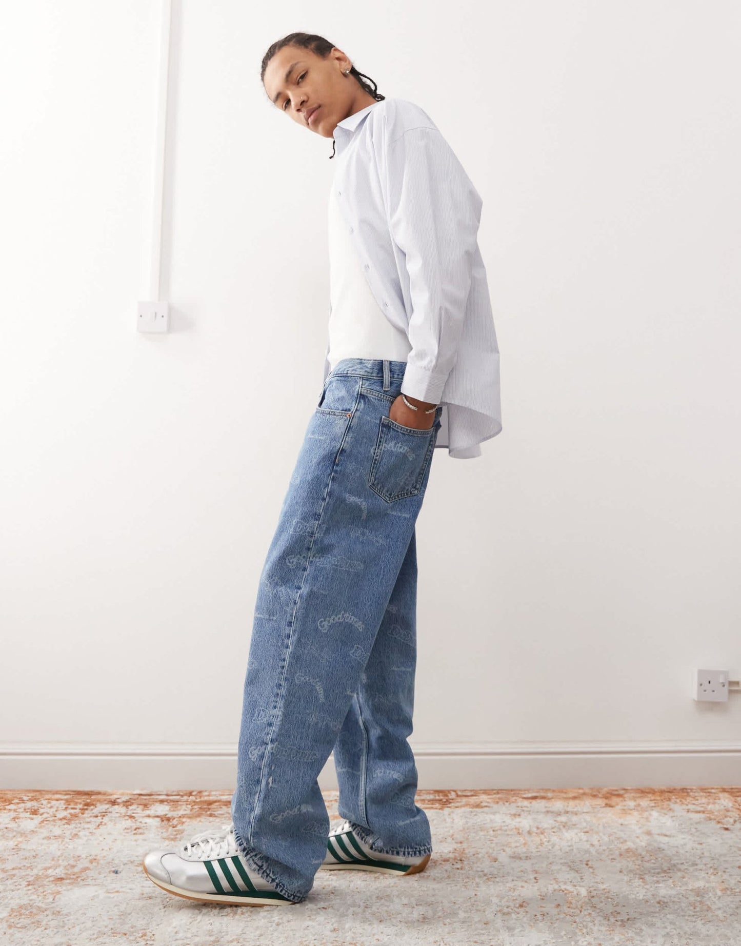 Dr Denim Omar relaxed fit straight leg jeans in retro anniversary print - ASOS Sample Sale