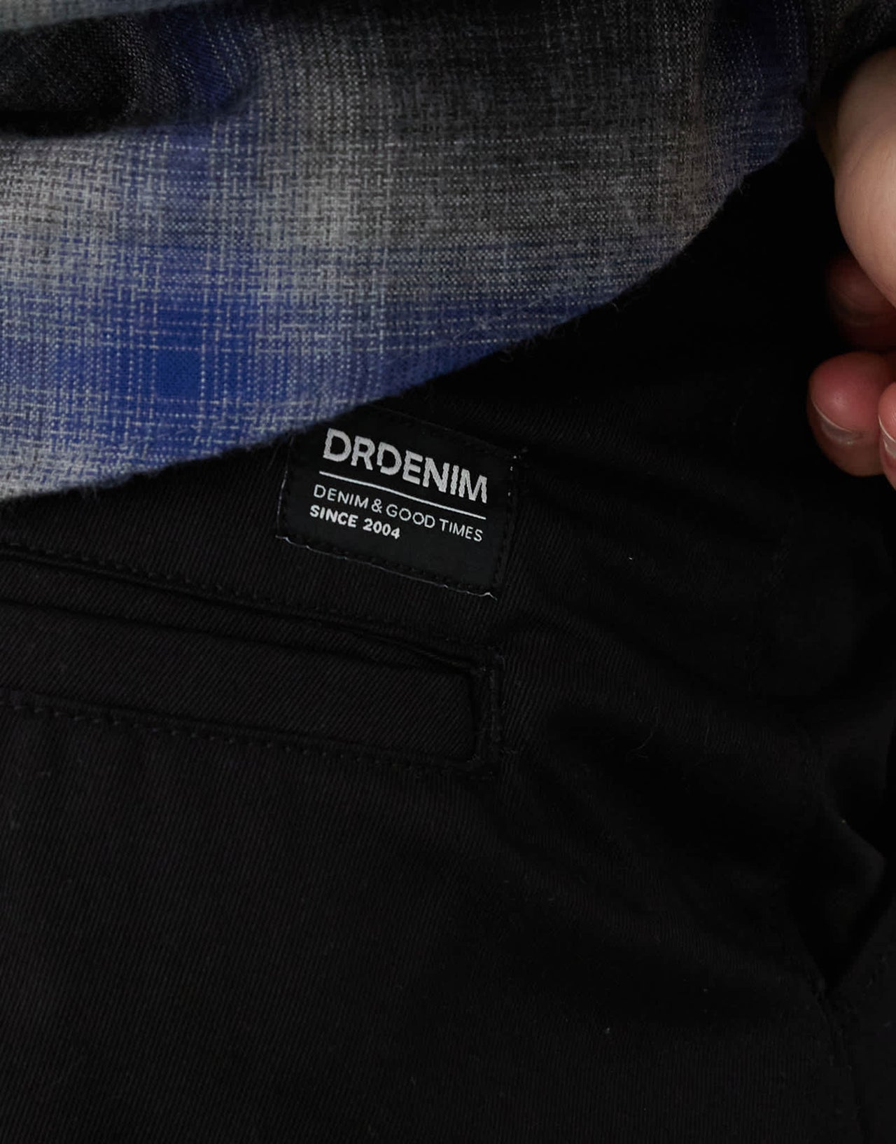 Dr Denim Omar tailored mid waist wide leg chino pant in black - ASOS Sample Sale