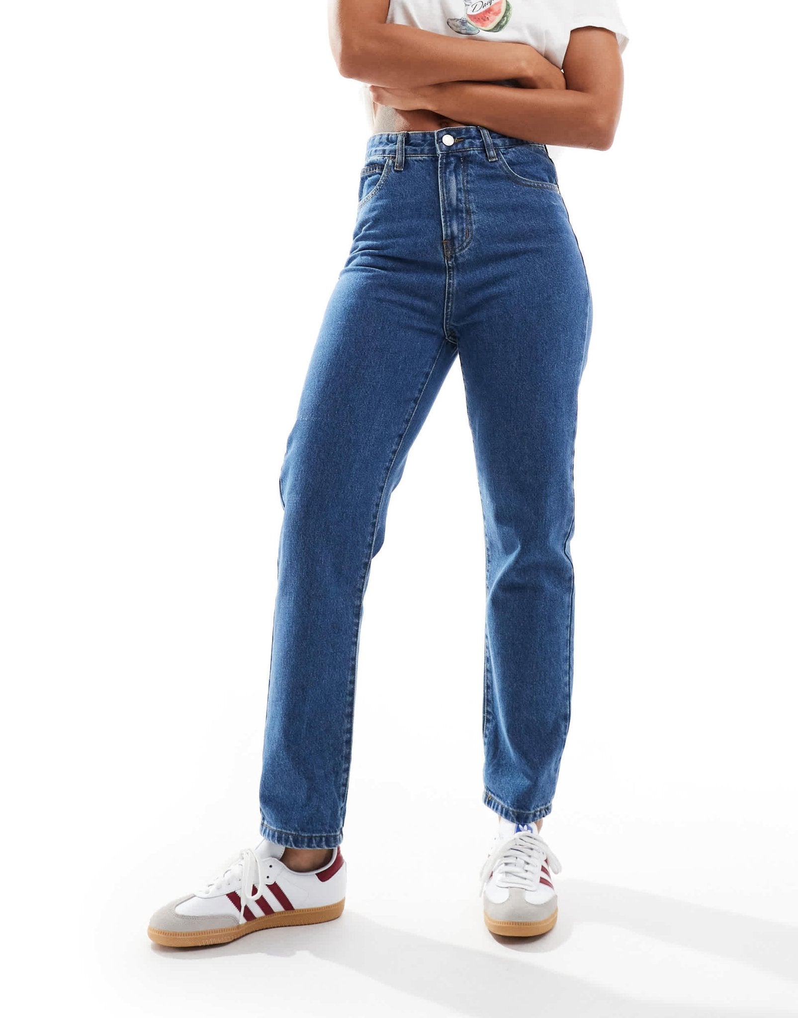DTT Lou mom jeans in mid blue wash - ASOS Sample Sale