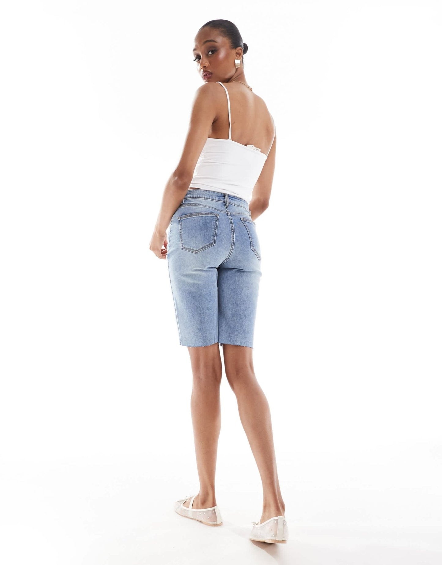 DTT Tall boyfriend fit denim shorts in light blue wash - ASOS Sample Sale