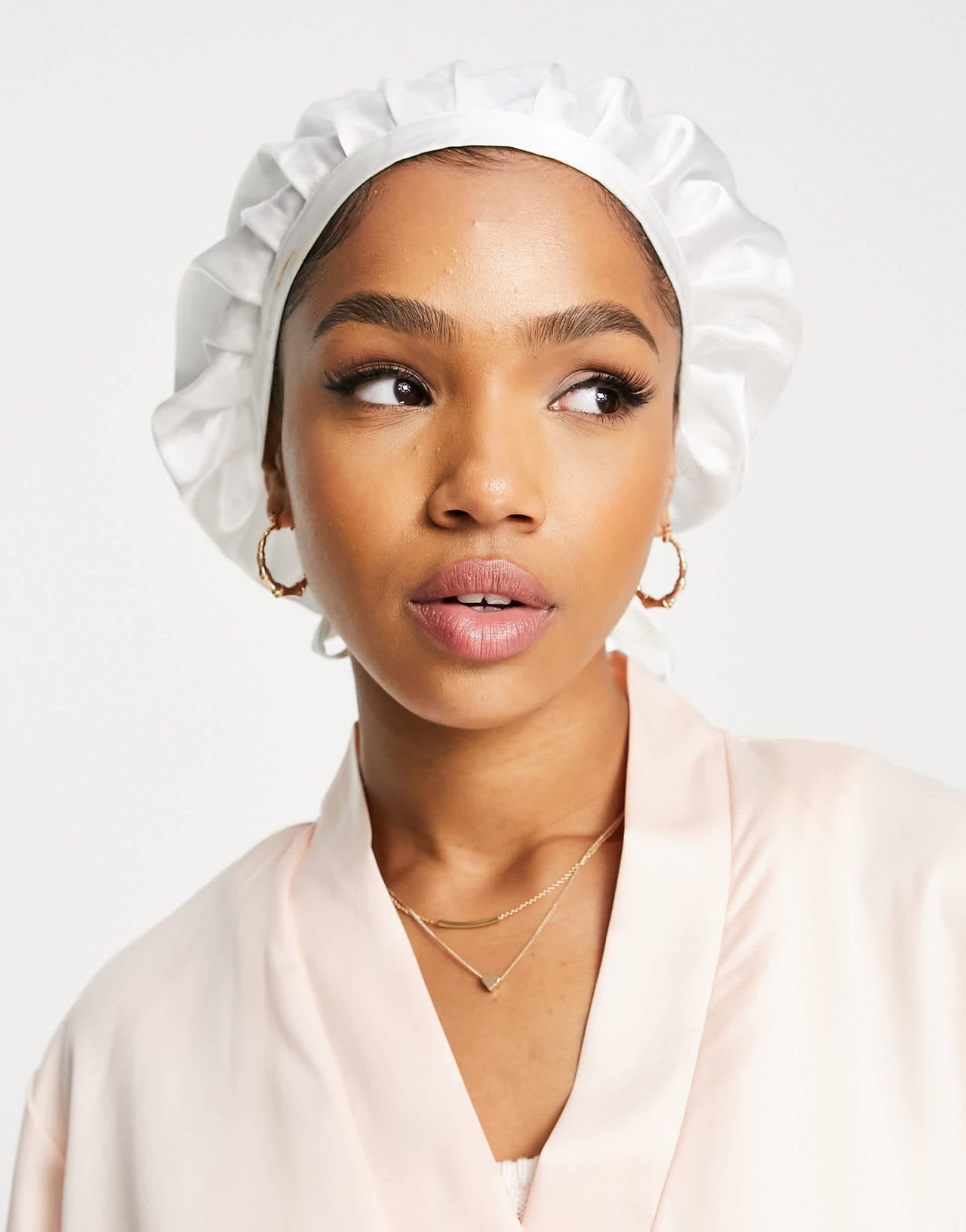 Easilocks Classic Satin Bonnet in White - ASOS Sample Sale