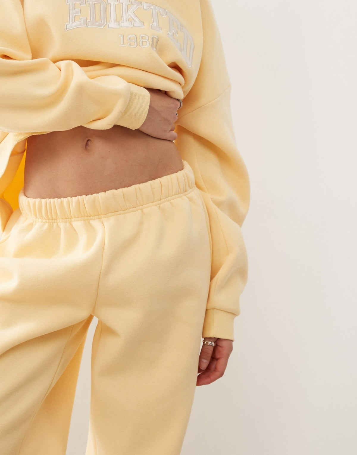 Edikted clark oversized sweatpants in yellow co-ord - ASOS Sample Sale