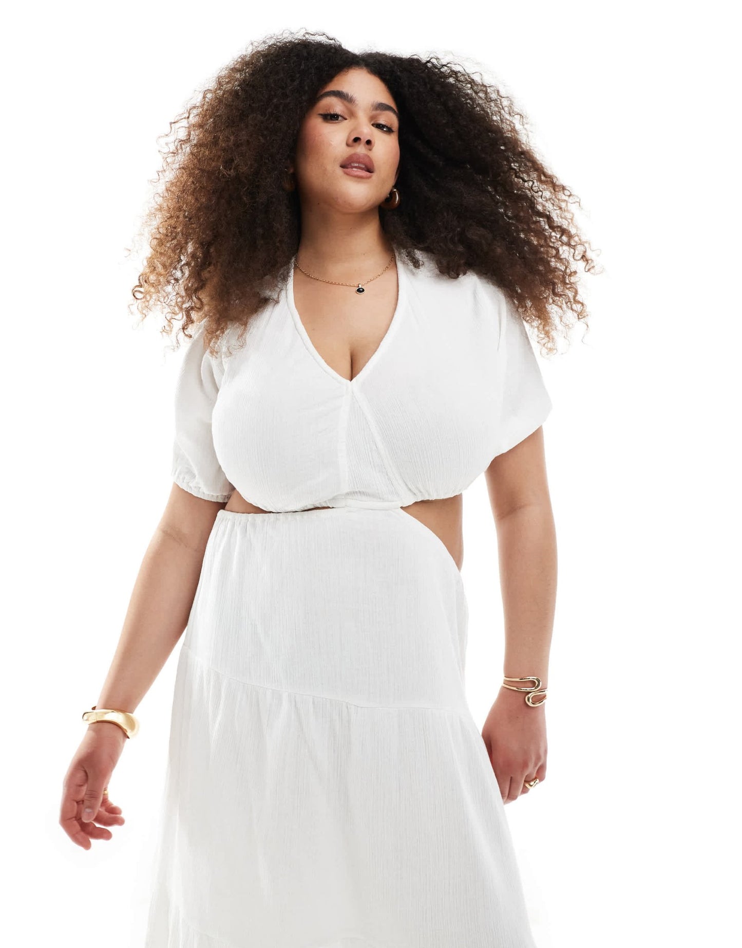 Esmee Curve Exclusive cut out maxi tiered beach dress in white - ASOS Sample Sale
