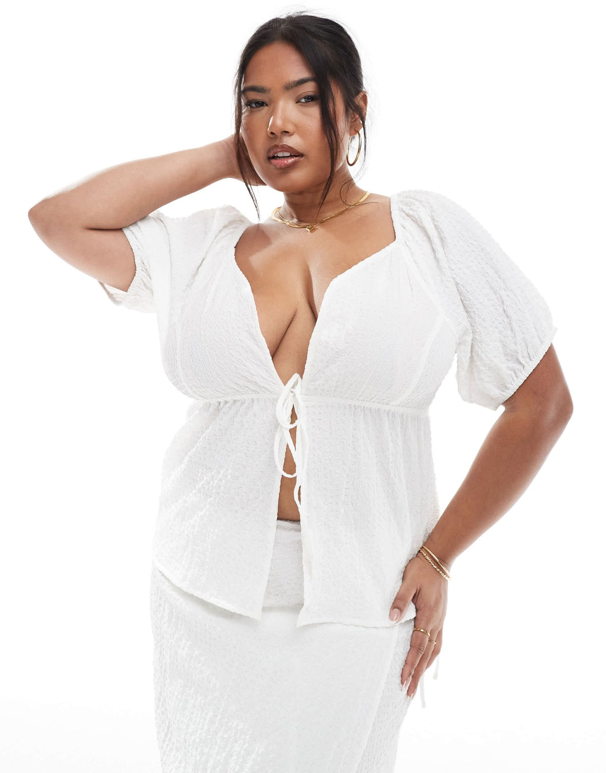 Esmee Curve Exclusive puff sleeve tie front beach top in white - ASOS Sample Sale