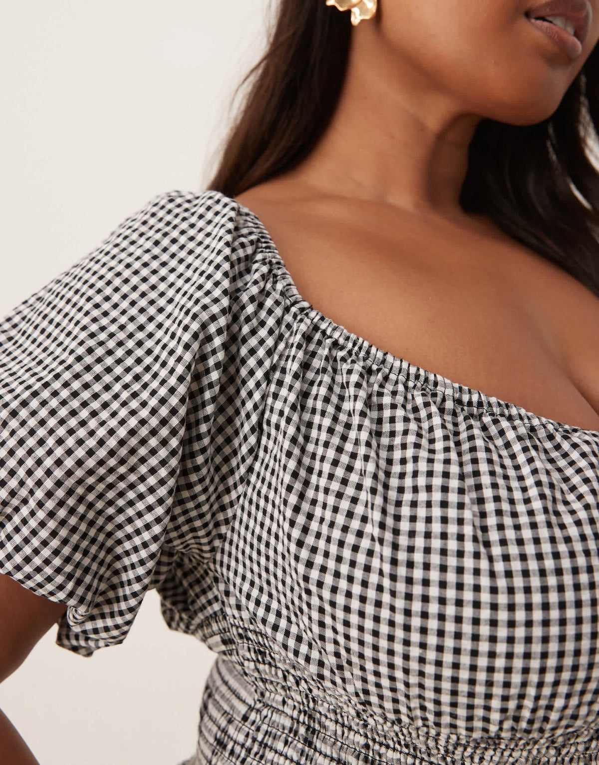Esmee Curve Exclusive puff sleeve tie front maxi beach dress in black and white gingham - ASOS Sample Sale