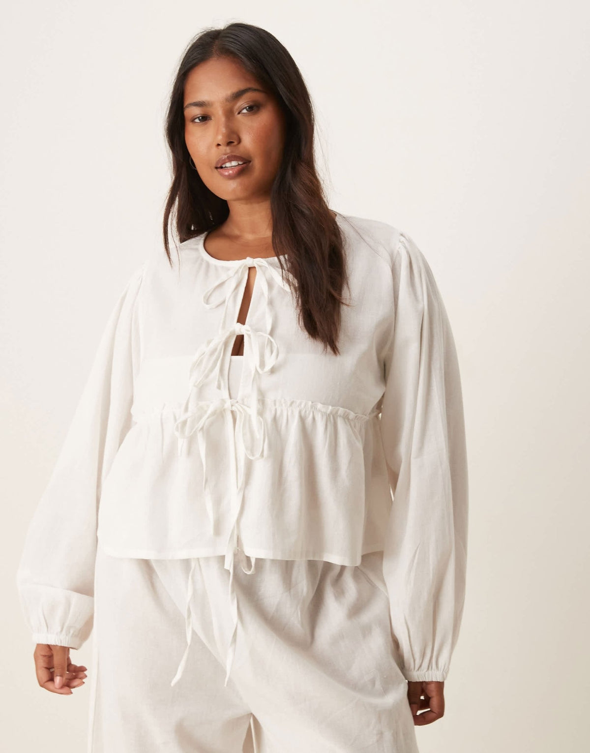 Esmee Curve Exclusive tie front long sleeve beach top co-ord in white - ASOS Sample Sale
