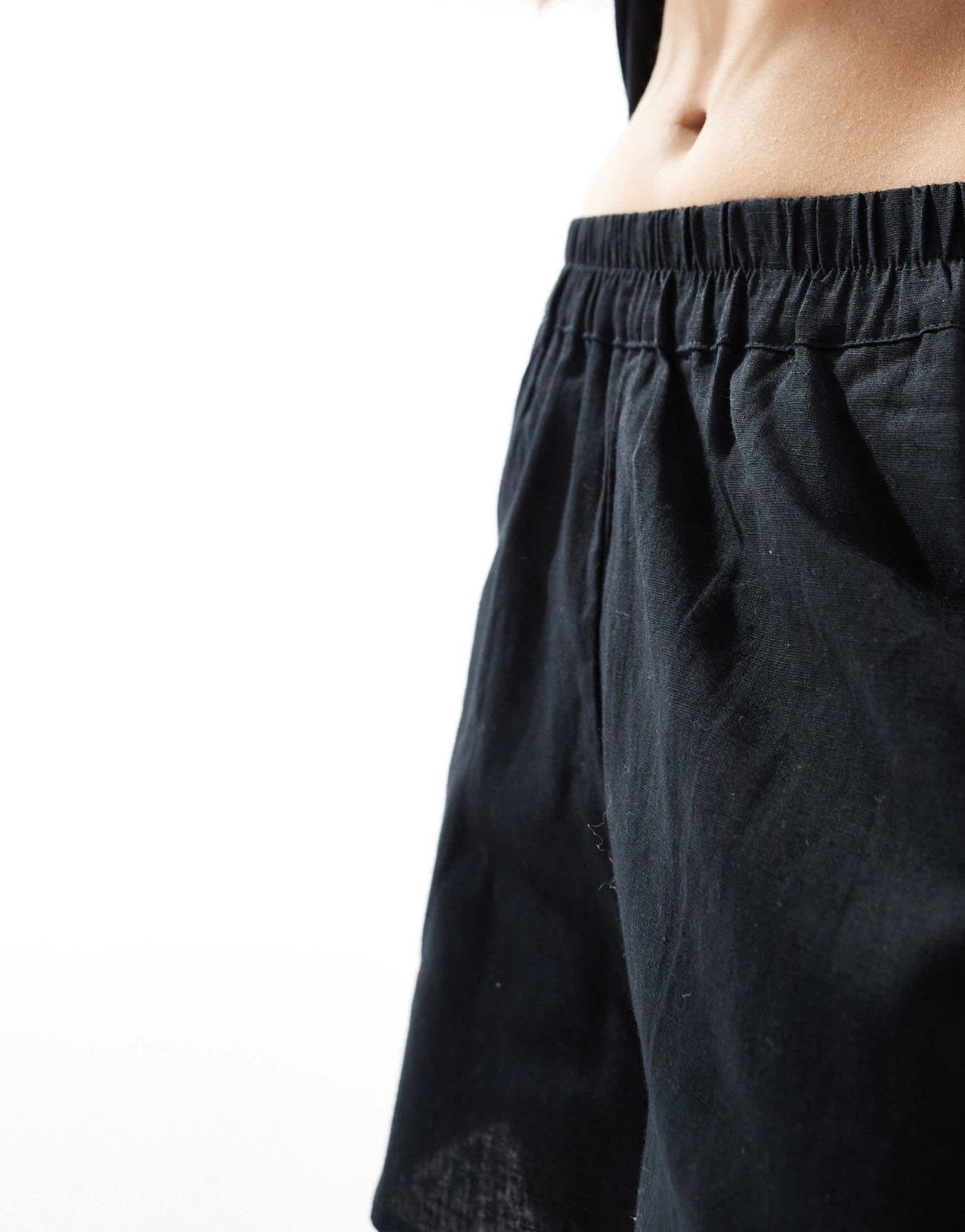 Esmee Exclusive beach short co-ord in black - ASOS Sample Sale