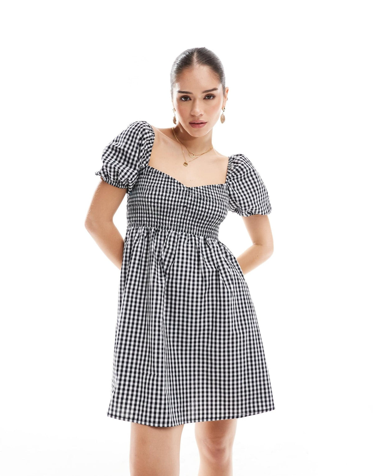 Esmee Exclusive mini puff sleeve beach dress in black and white gingham - ASOS Sample Sale