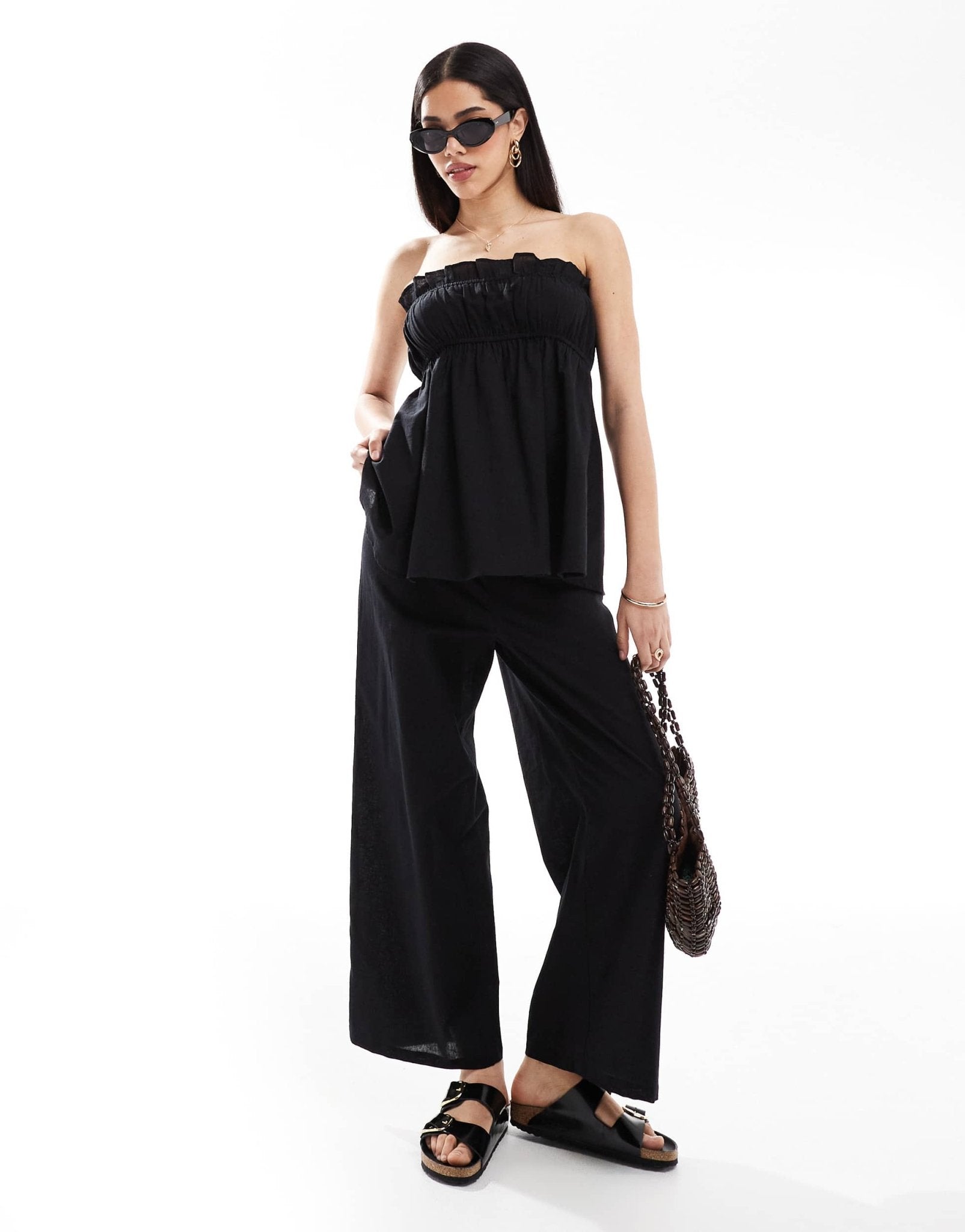 Esmee Exclusive relaxed leg linen look trousers in black - ASOS Sample Sale