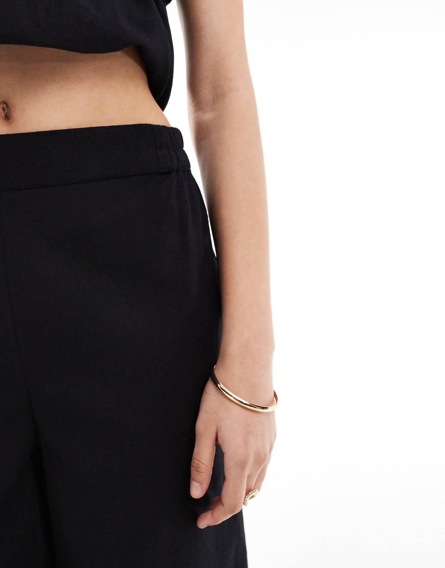Esmee Exclusive relaxed leg linen look trousers in black - ASOS Sample Sale