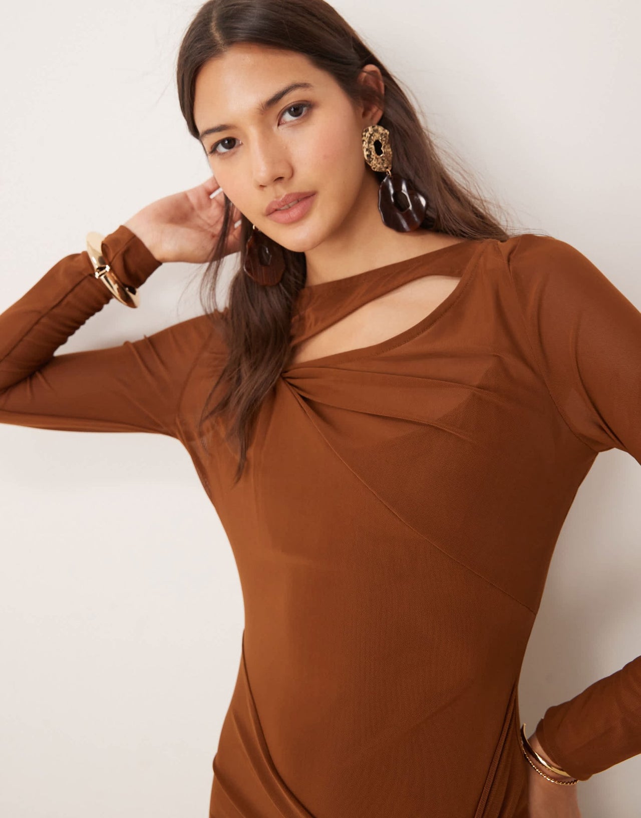Ever New long sleeve drape maxi dress in brown - ASOS Sample Sale