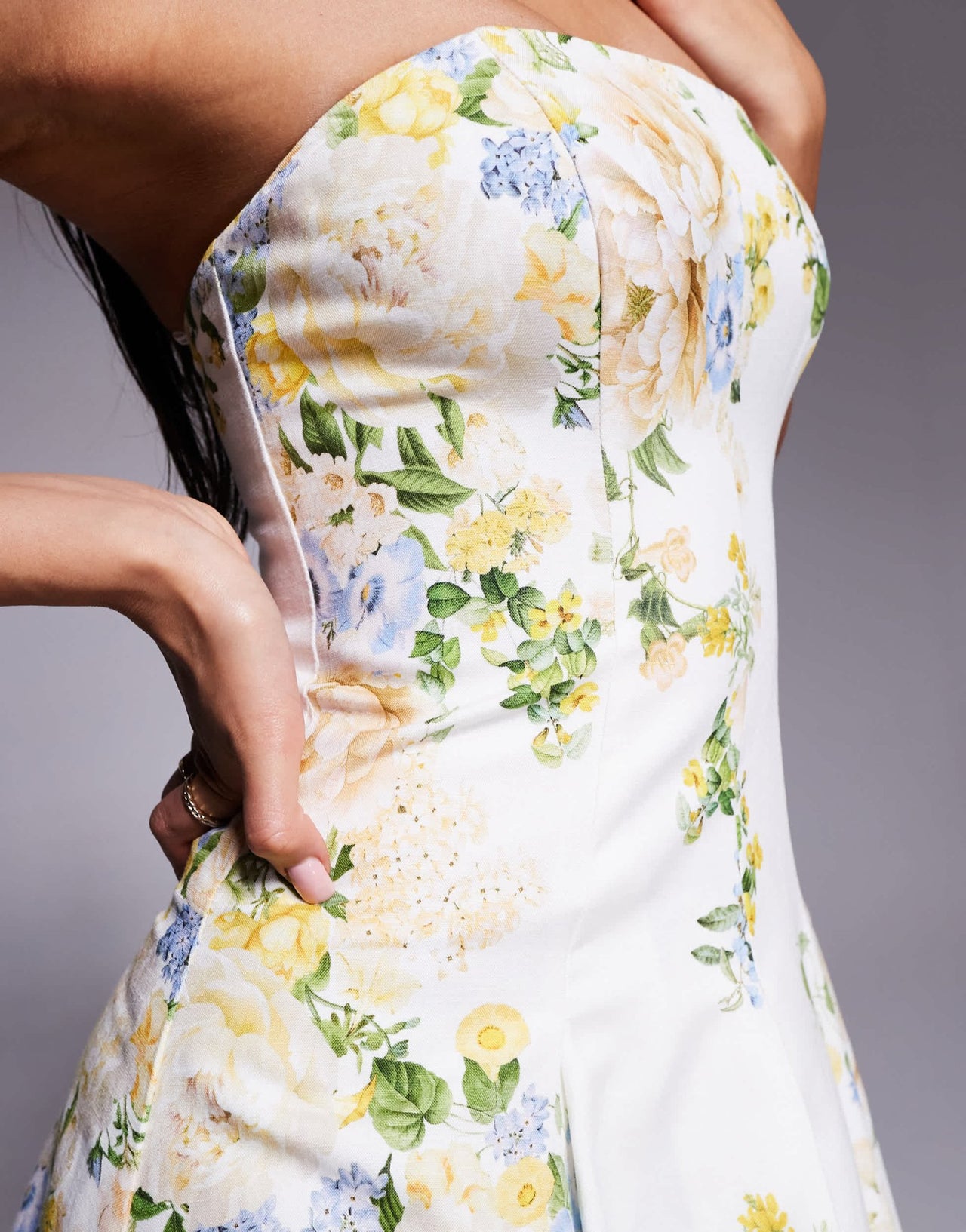 Ever New stuctured midaxi in yellow and green floral - ASOS Sample Sale