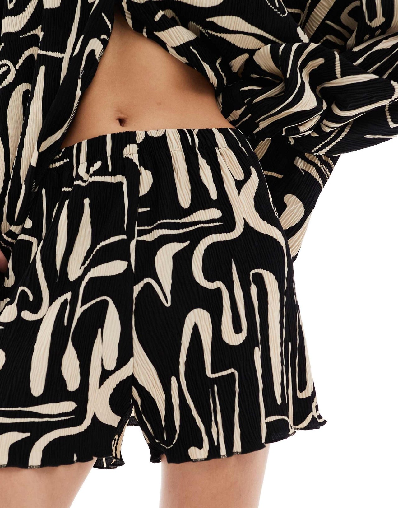 Extro & Vert plisse shorts in camel and black abstract print co - ord - ASOS Sample Sale