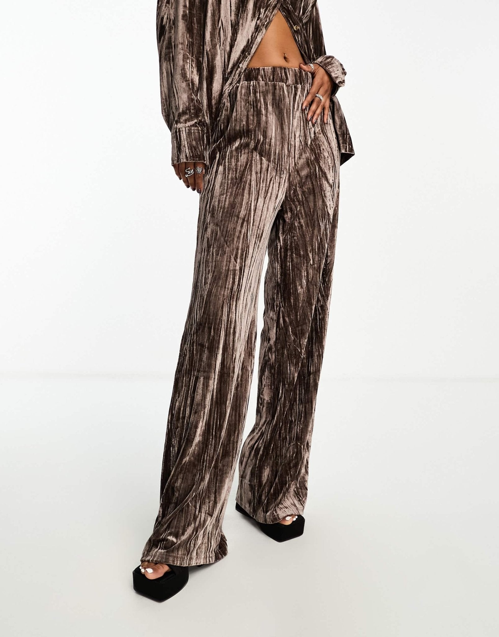 Extro & Vert velvet super wide leg trousers co - ord in mink - ASOS Sample Sale