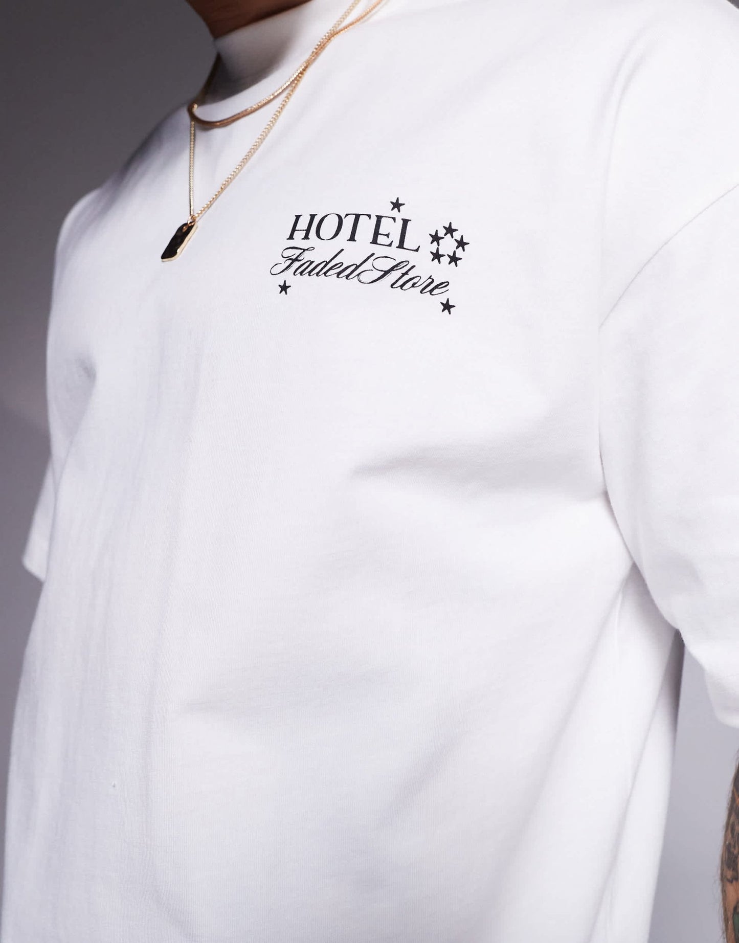 Faded Store lugage graphic back print t-shirt in cream - ASOS Sample Sale