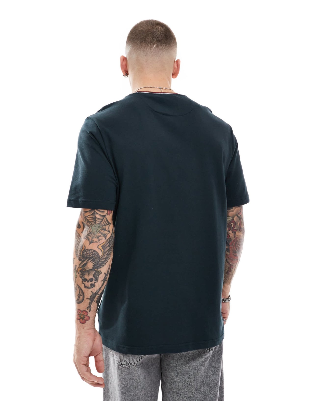 Farah alvin t-shirt in navy with collar tipping - ASOS Sample Sale