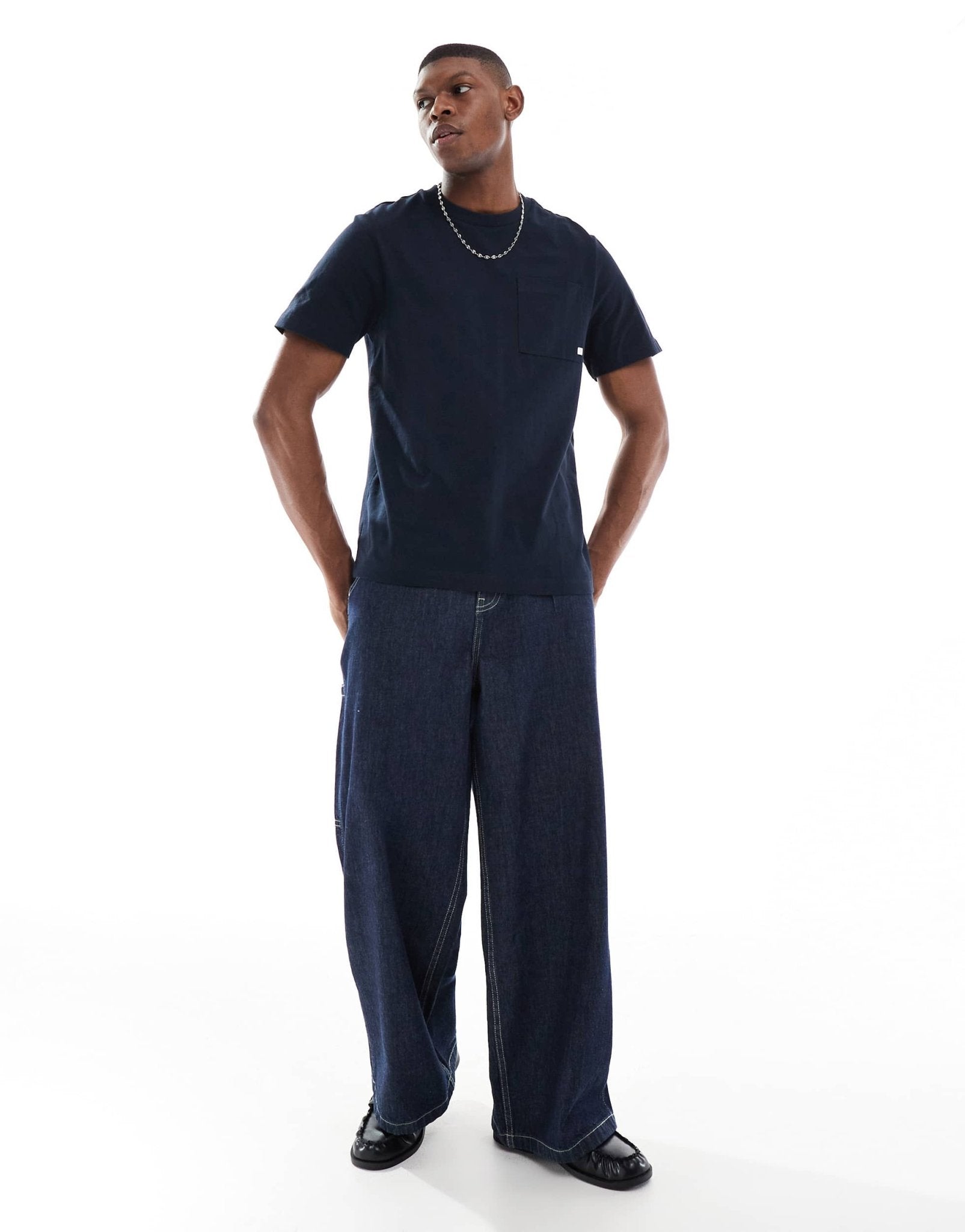 Farah stacy pocket t-shirt in navy - ASOS Sample Sale