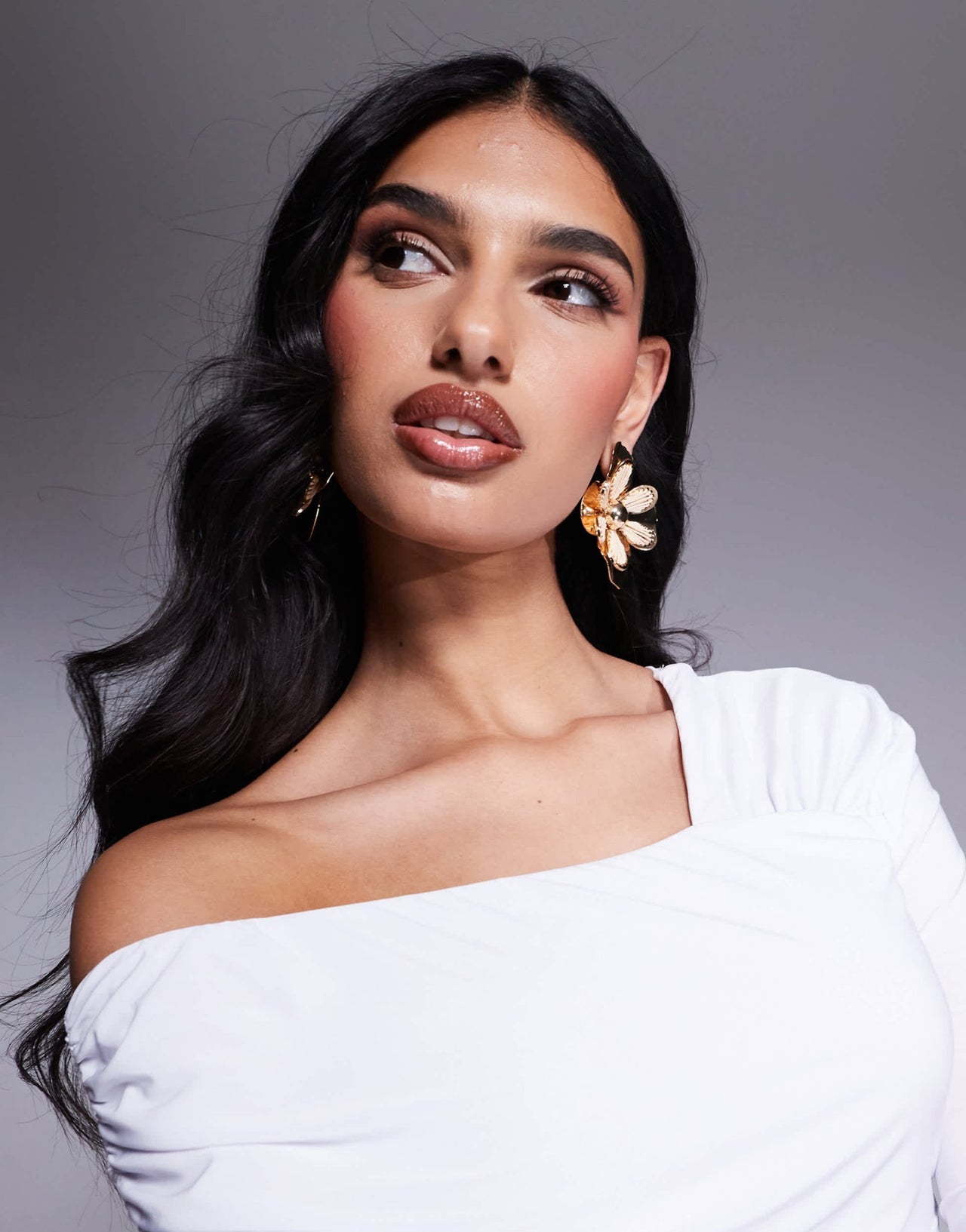 Fashionkilla double sculpted slinky one shoulder fold over top in white - ASOS Sample Sale